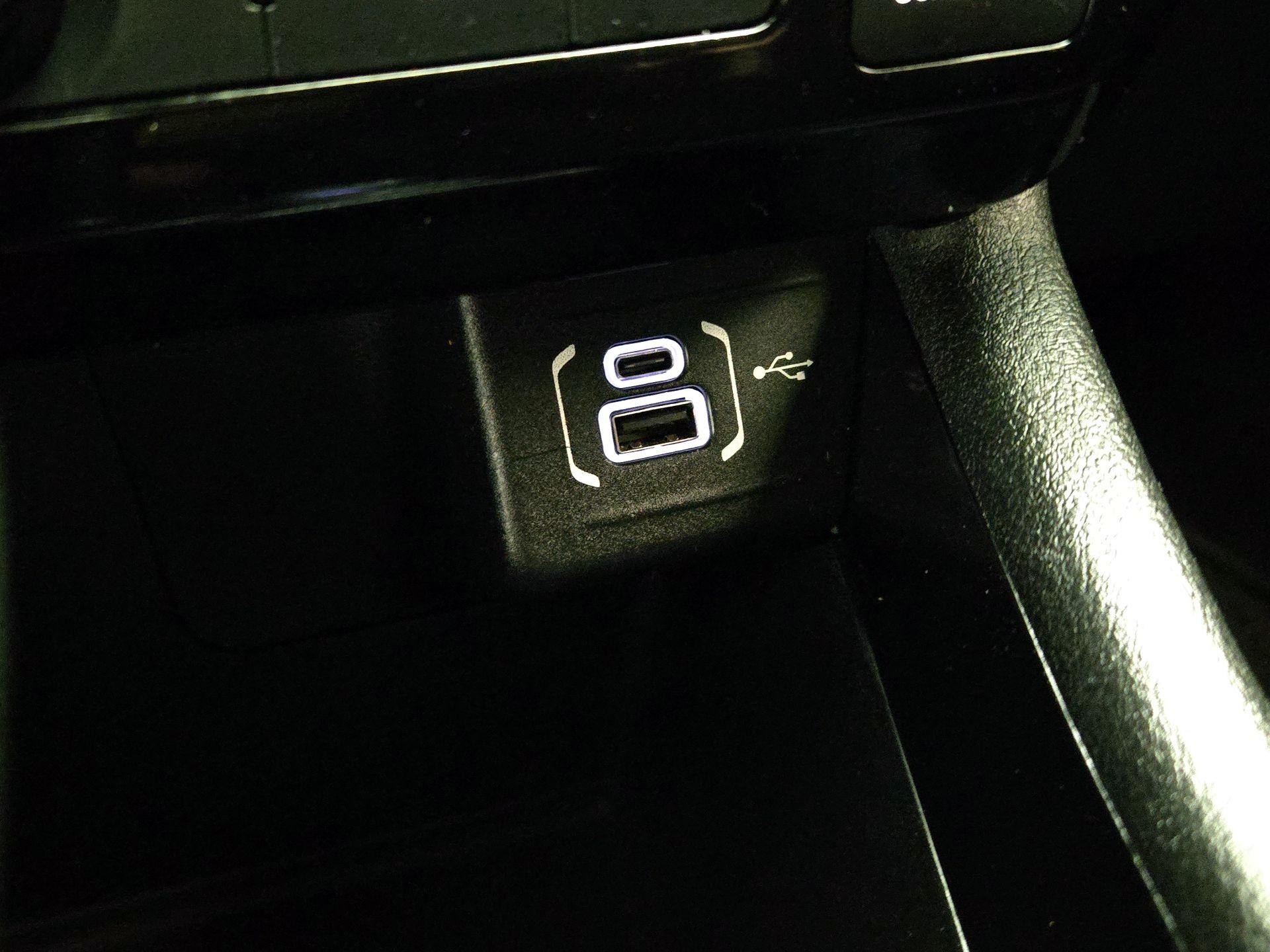 Thumbnail: 2023 Jeep Compass - 18