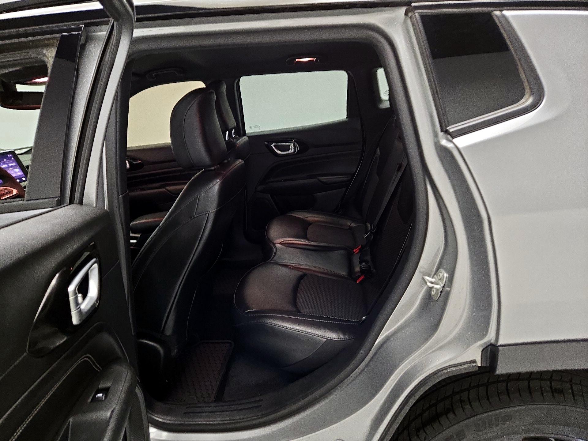 Thumbnail: 2023 Jeep Compass - 19