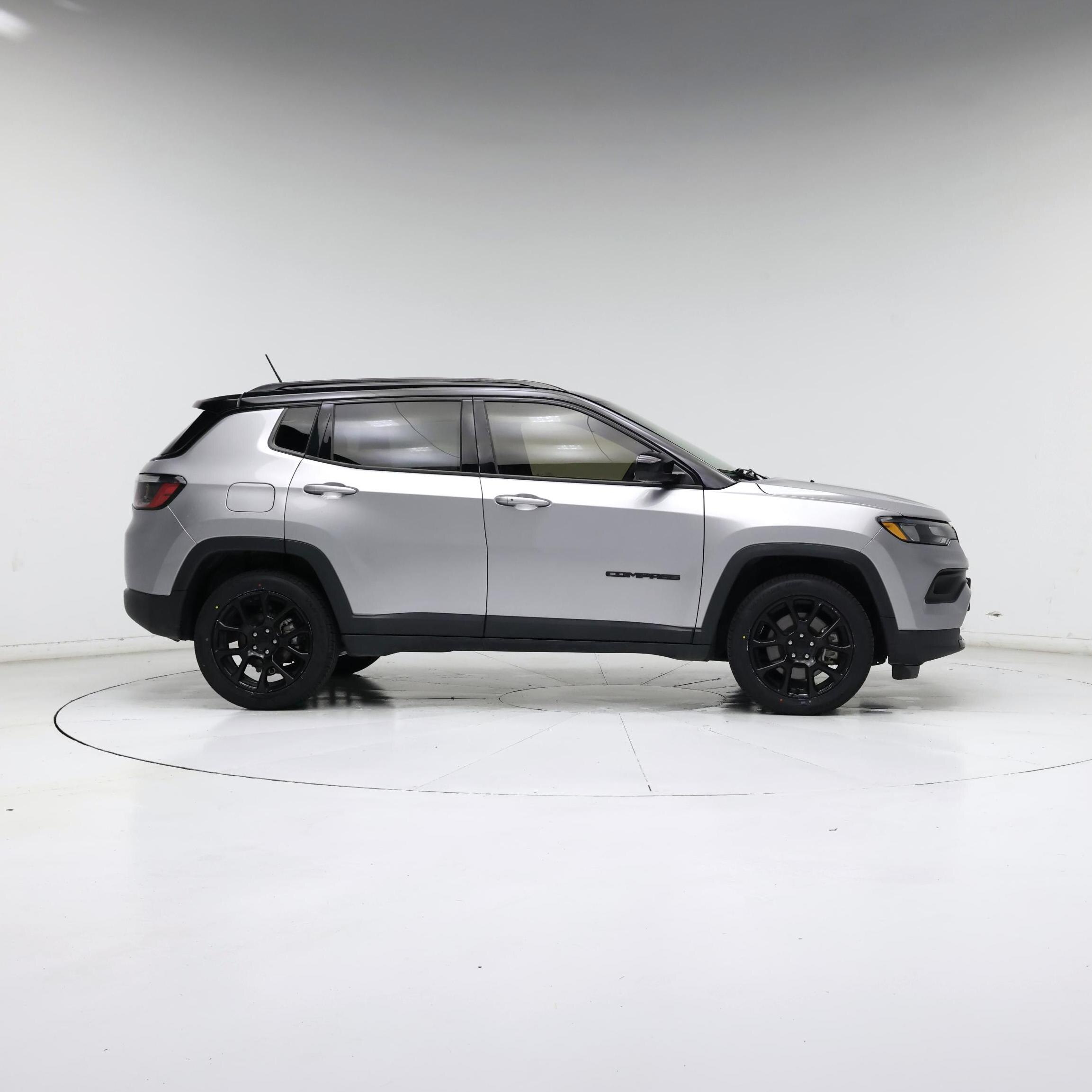 Thumbnail: 2023 Jeep Compass - 7