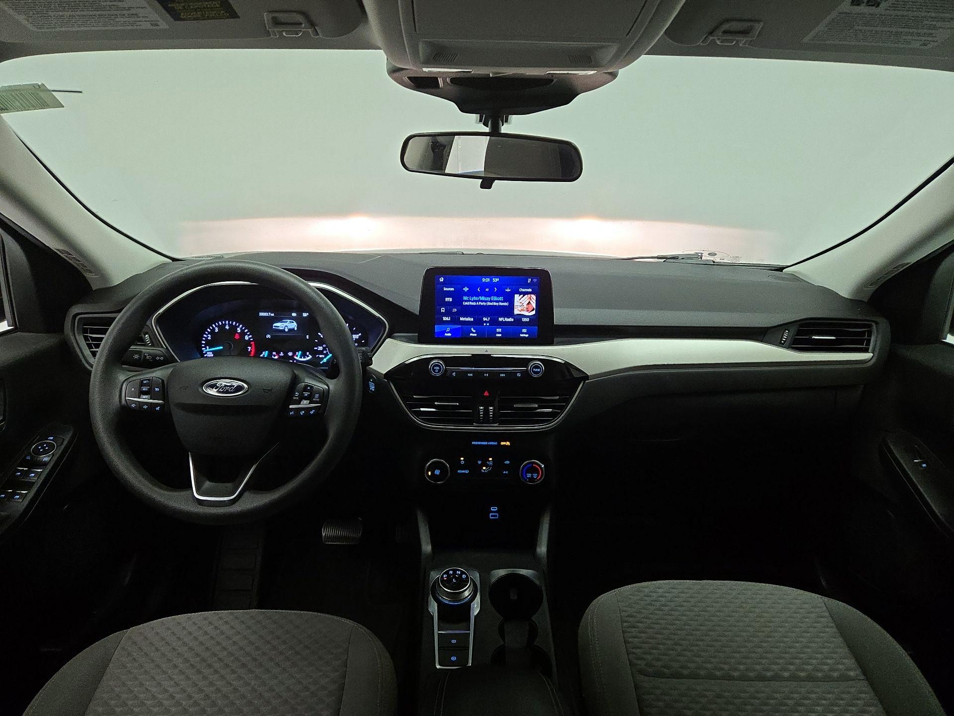 Thumbnail: 2022 Ford Escape - 9