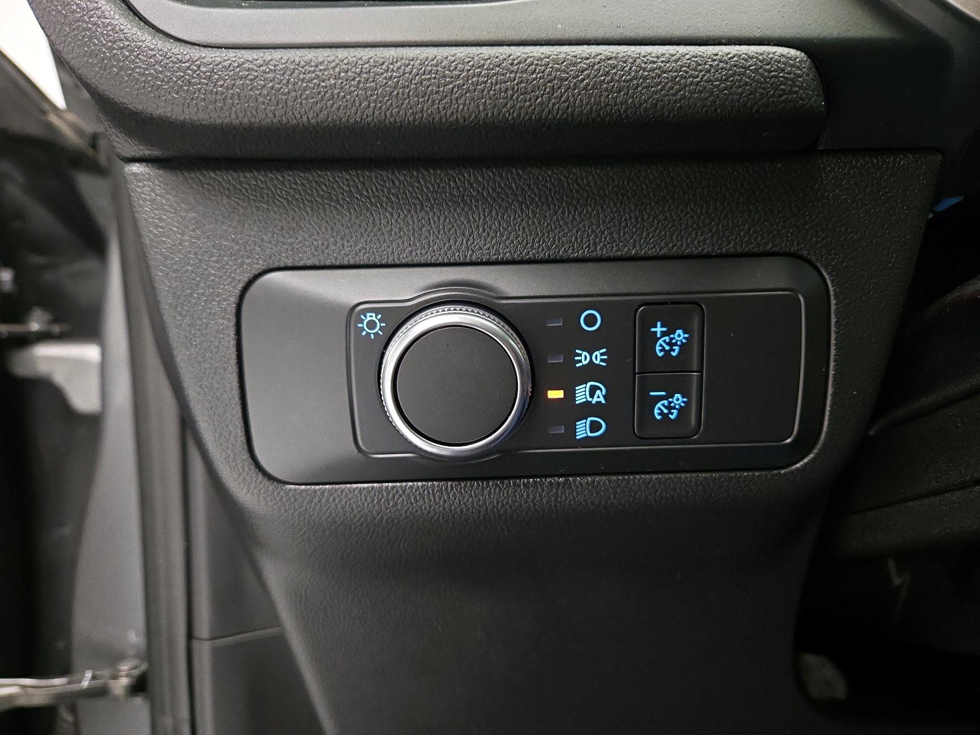 Thumbnail: 2022 Ford Escape - 13