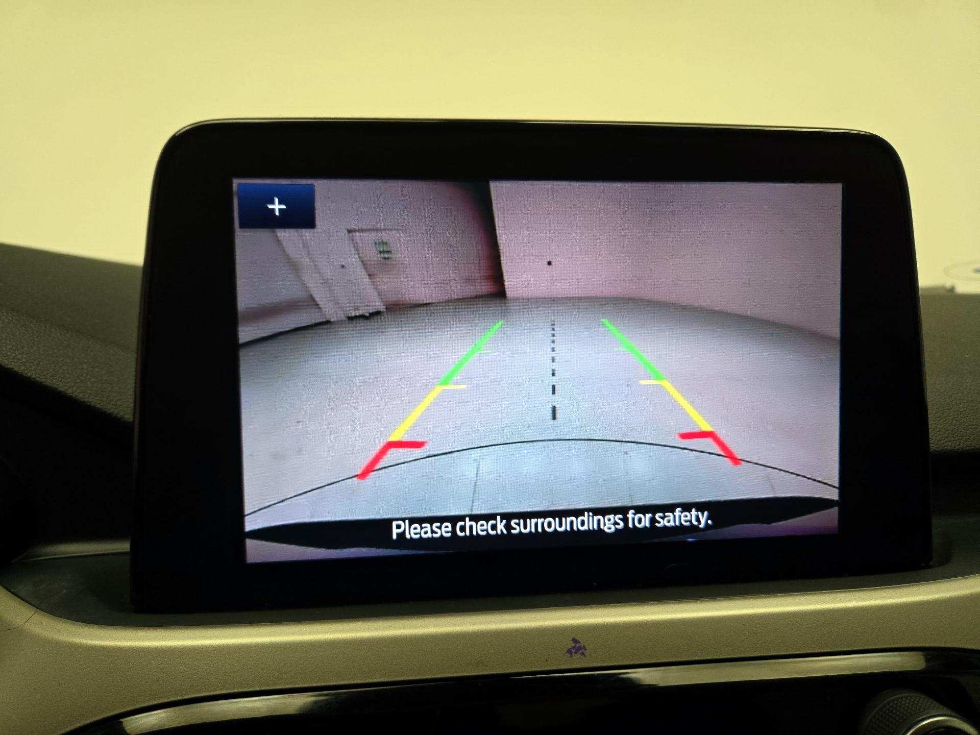 Thumbnail: 2022 Ford Escape - 14