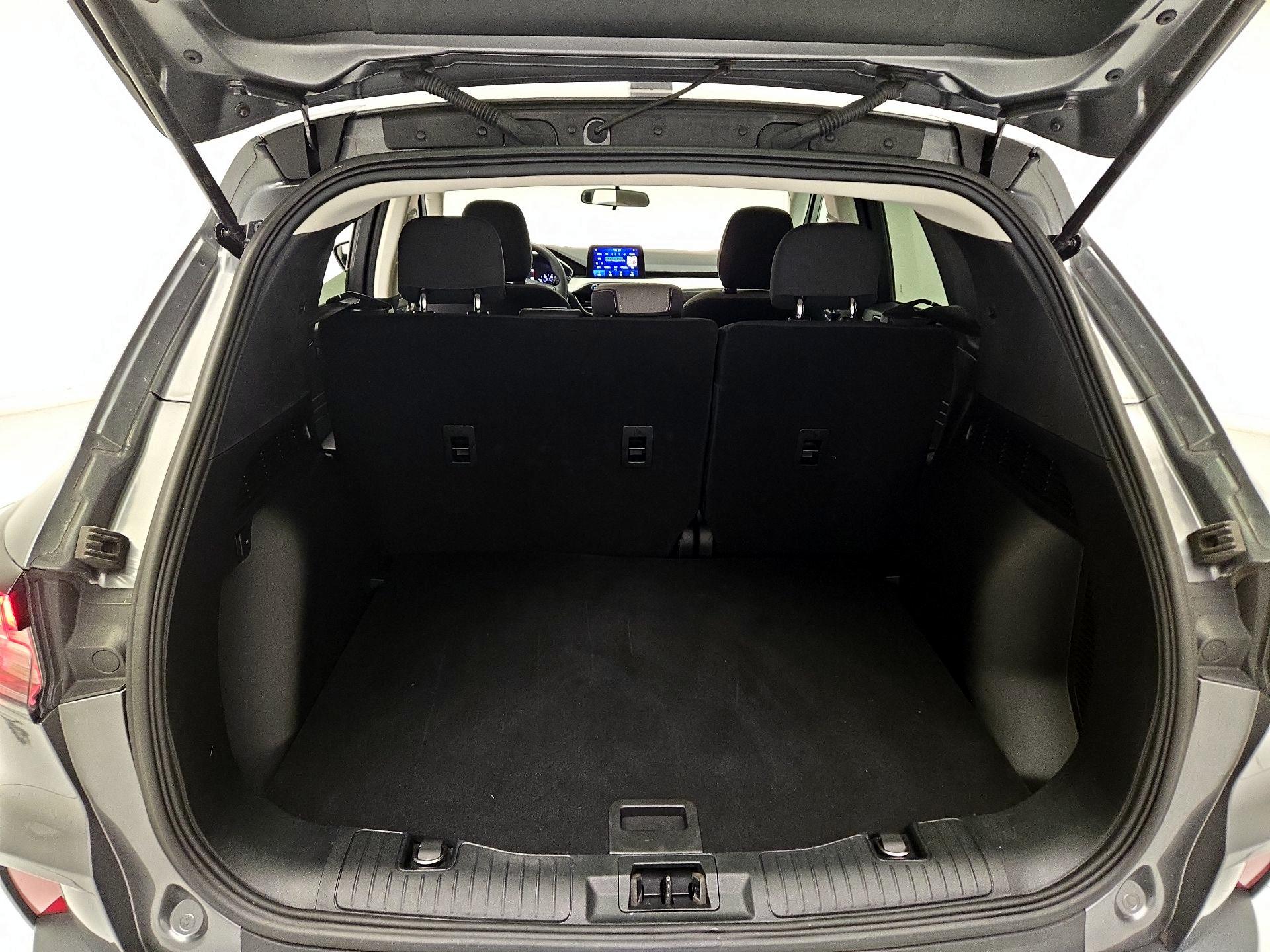 Thumbnail: 2022 Ford Escape - 20