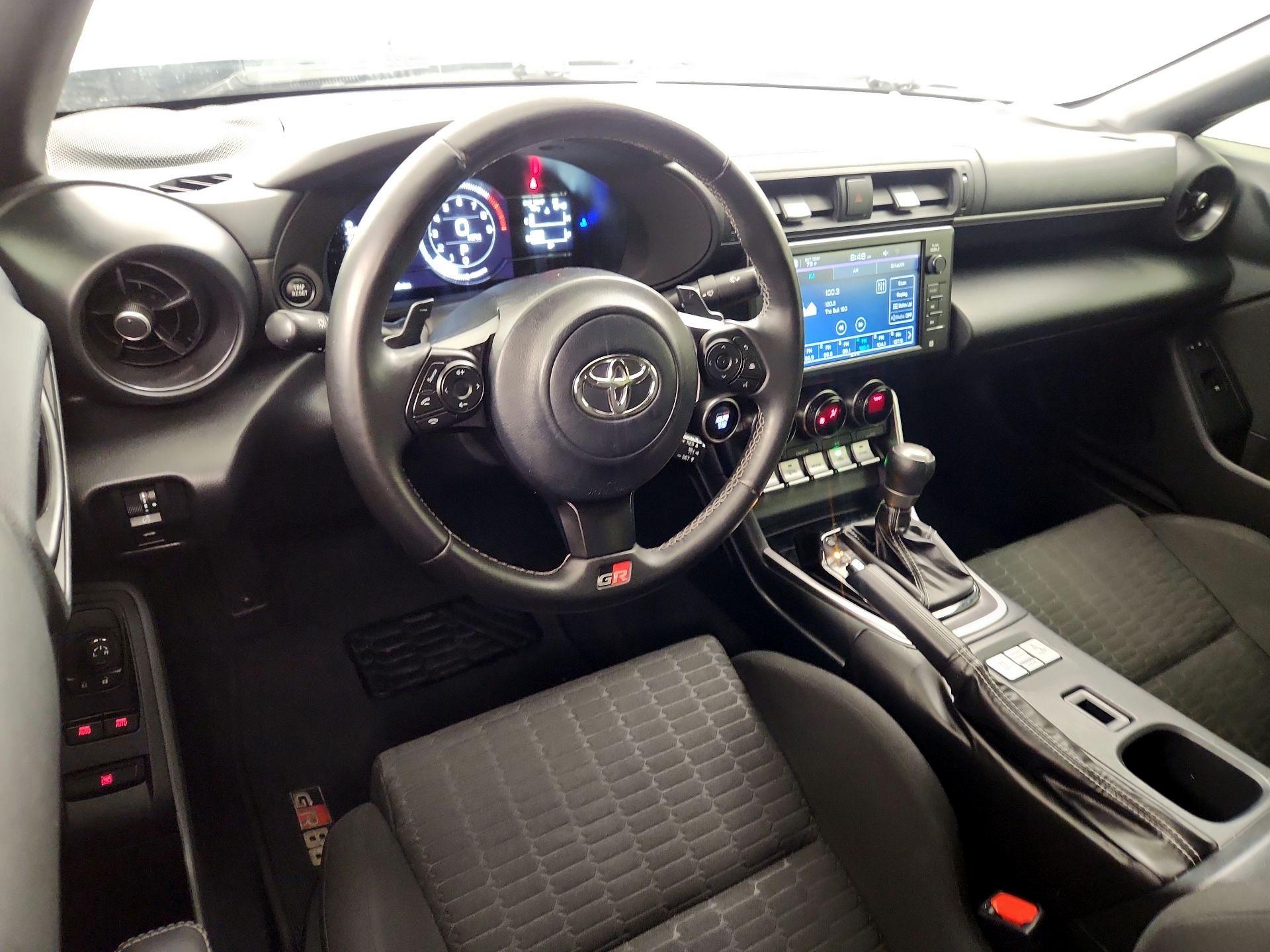 Thumbnail: 2023 Toyota GR86 - 9