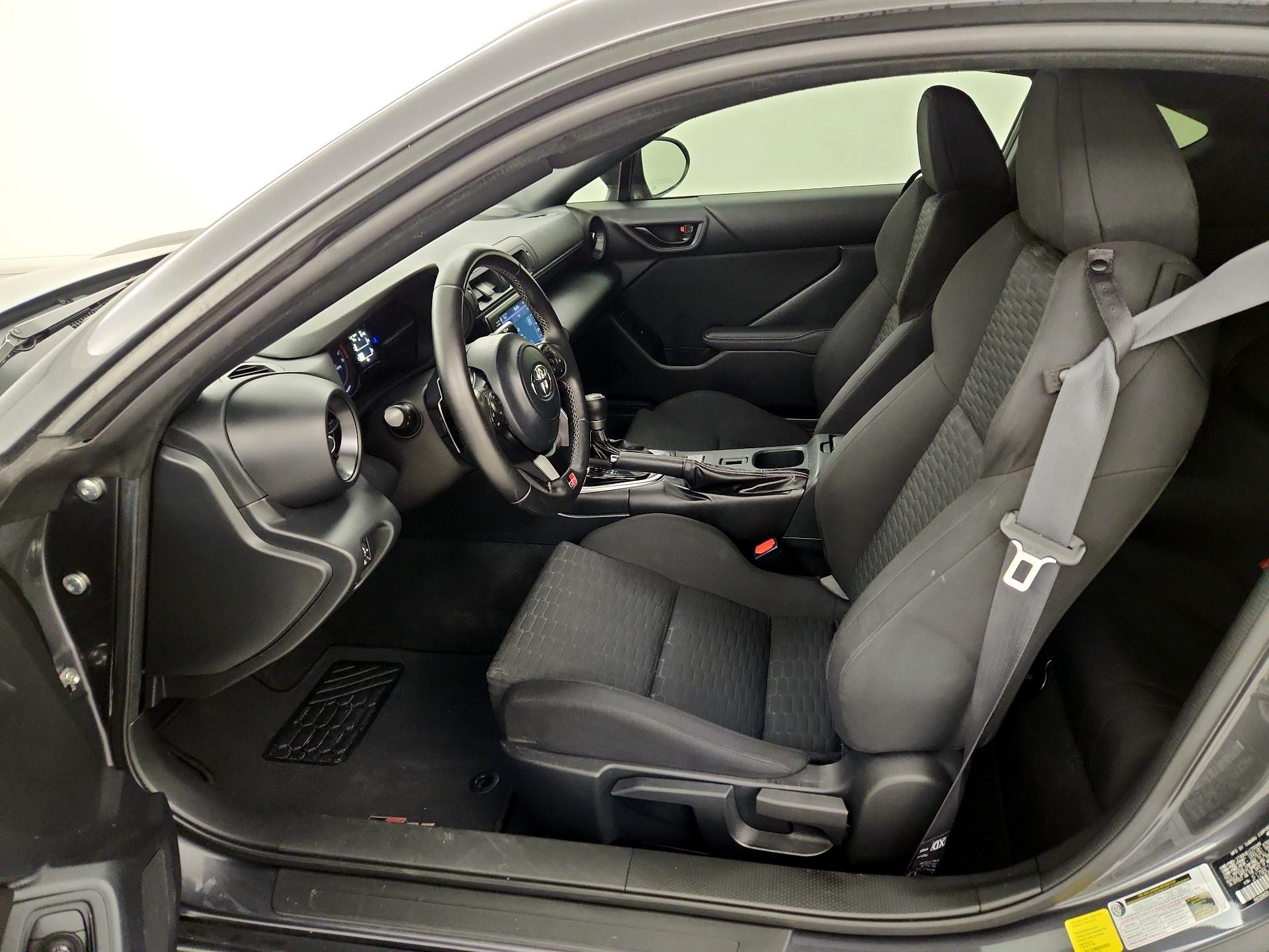 Thumbnail: 2023 Toyota GR86 - 11