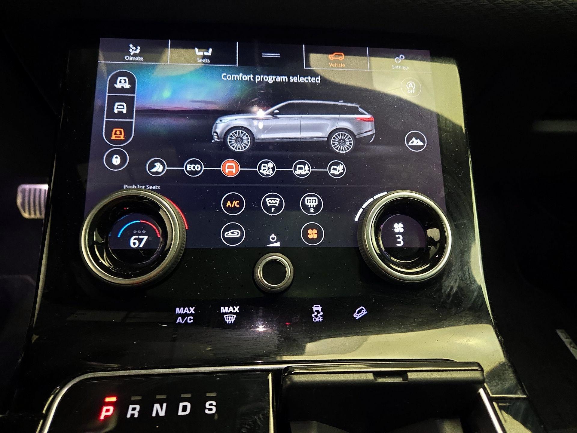 Thumbnail: 2019 Land Rover Range Rover Velar - 17