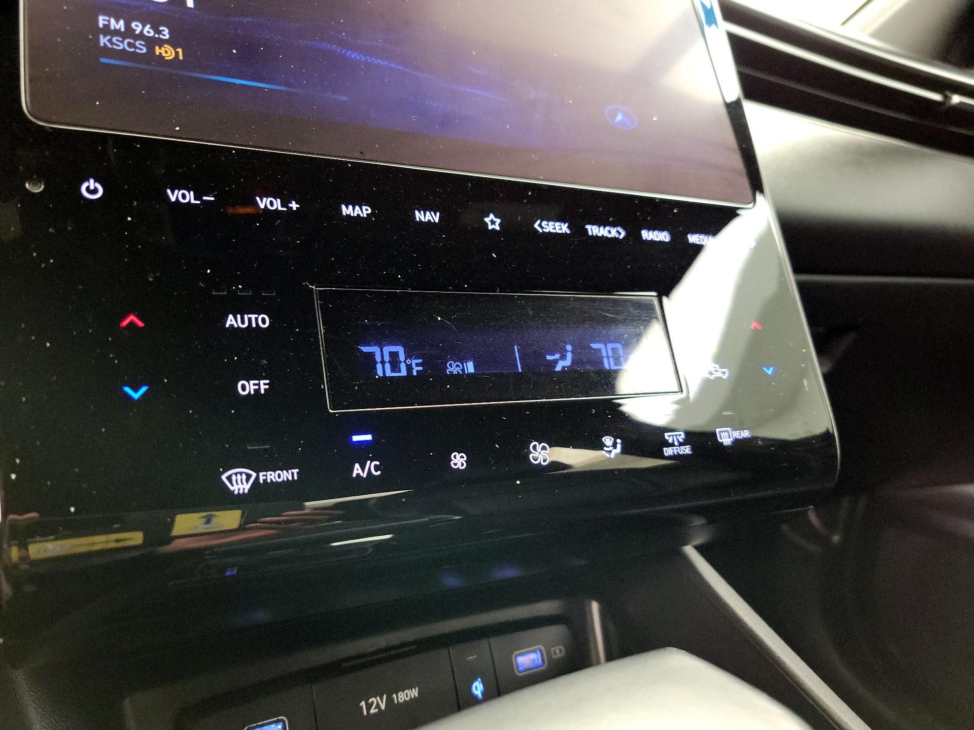 Thumbnail: 2024 Hyundai Santa Cruz - 16