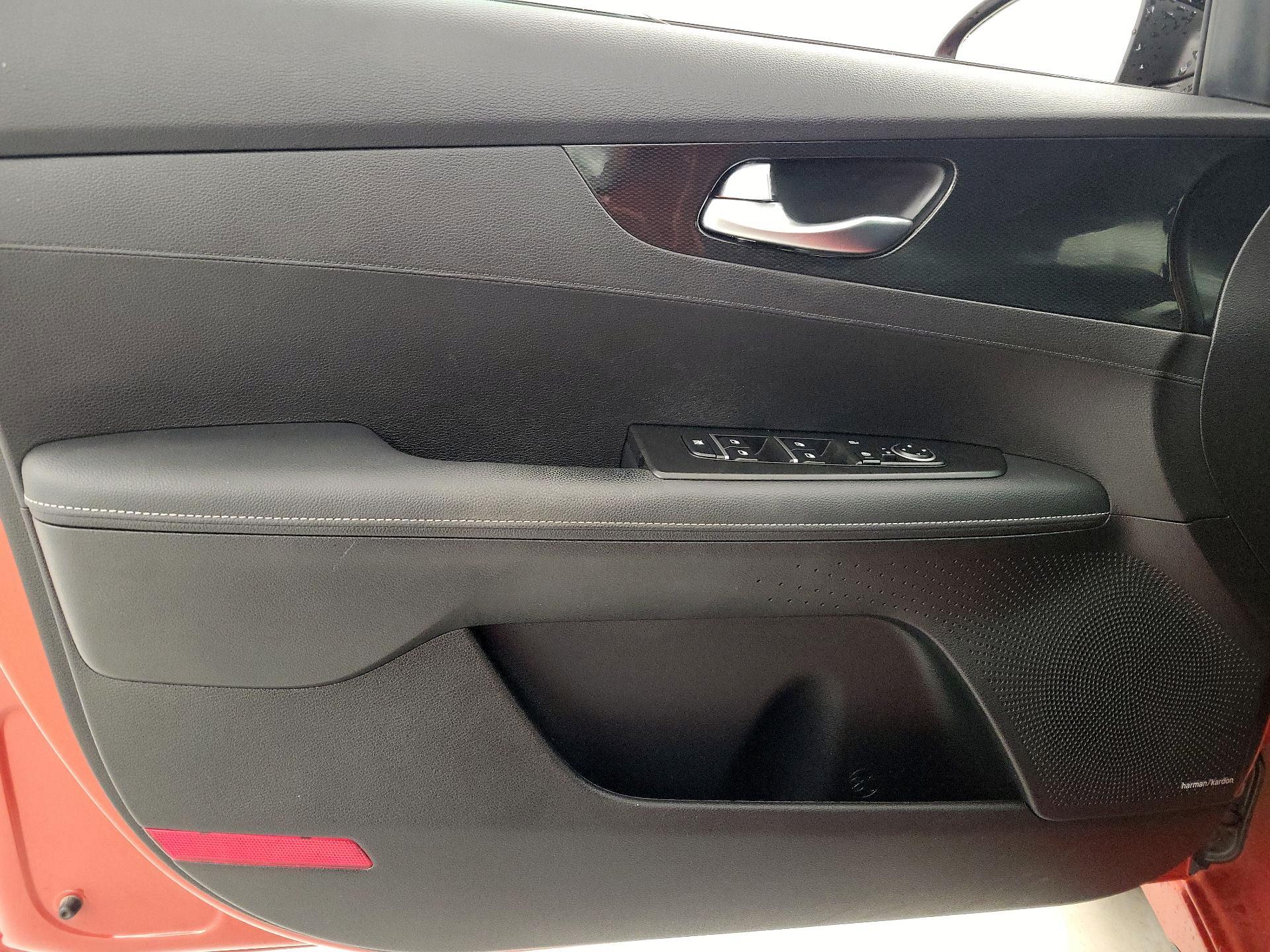 Thumbnail: 2023 Kia Forte - 12