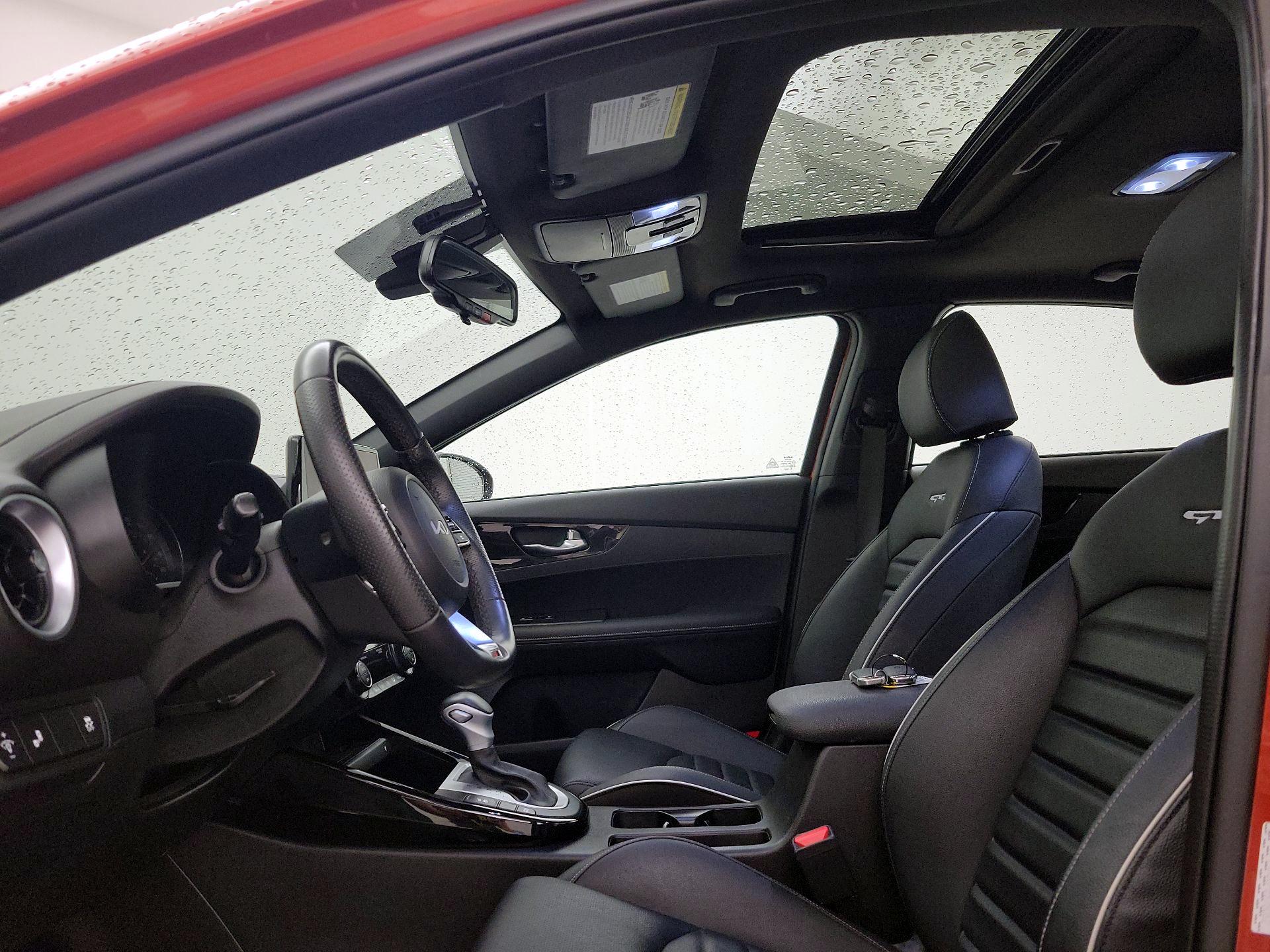 Thumbnail: 2023 Kia Forte - 19