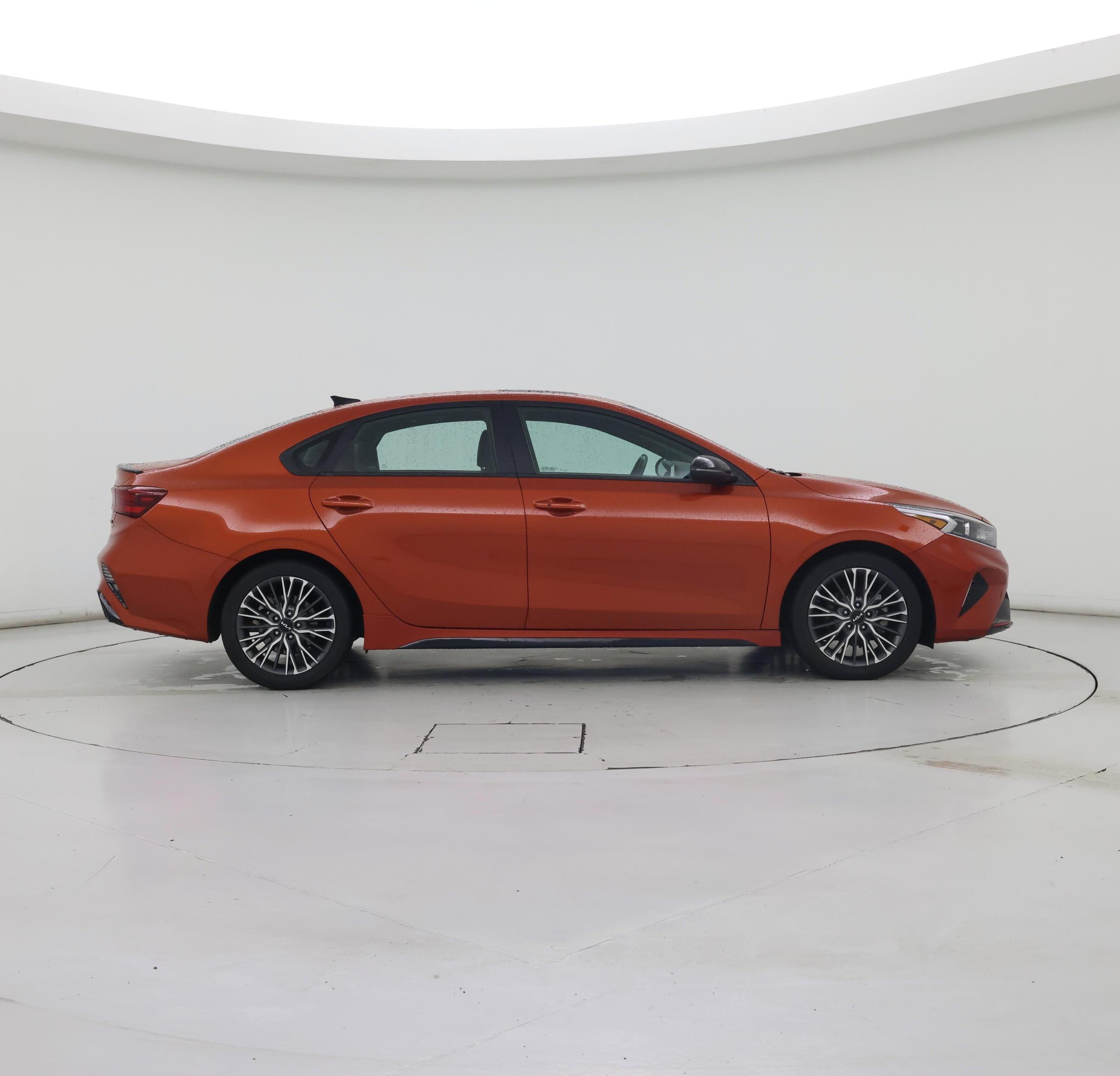 Thumbnail: 2023 Kia Forte - 7