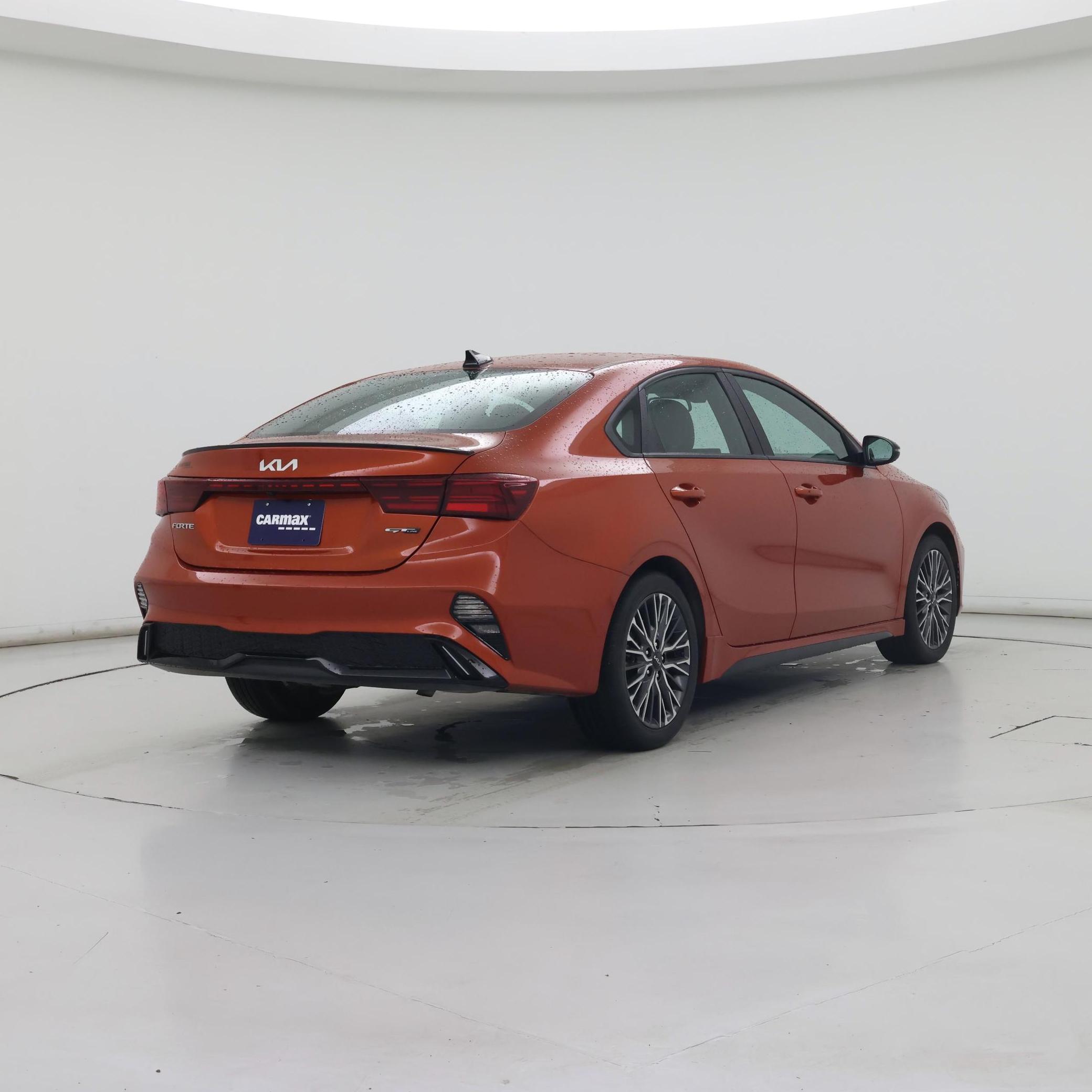 Thumbnail: 2023 Kia Forte - 8