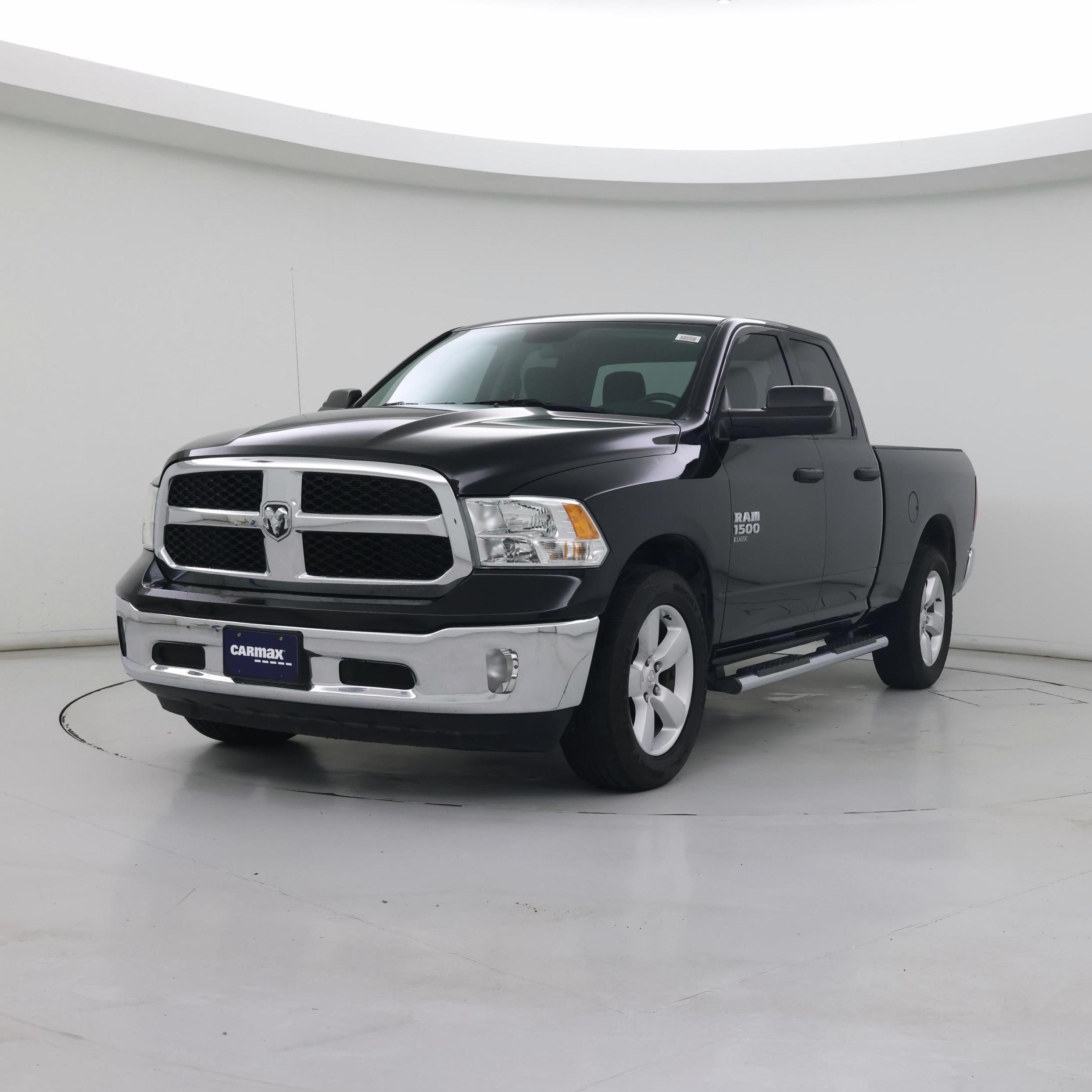 Thumbnail: 2022 RAM 1500 Classic - 4