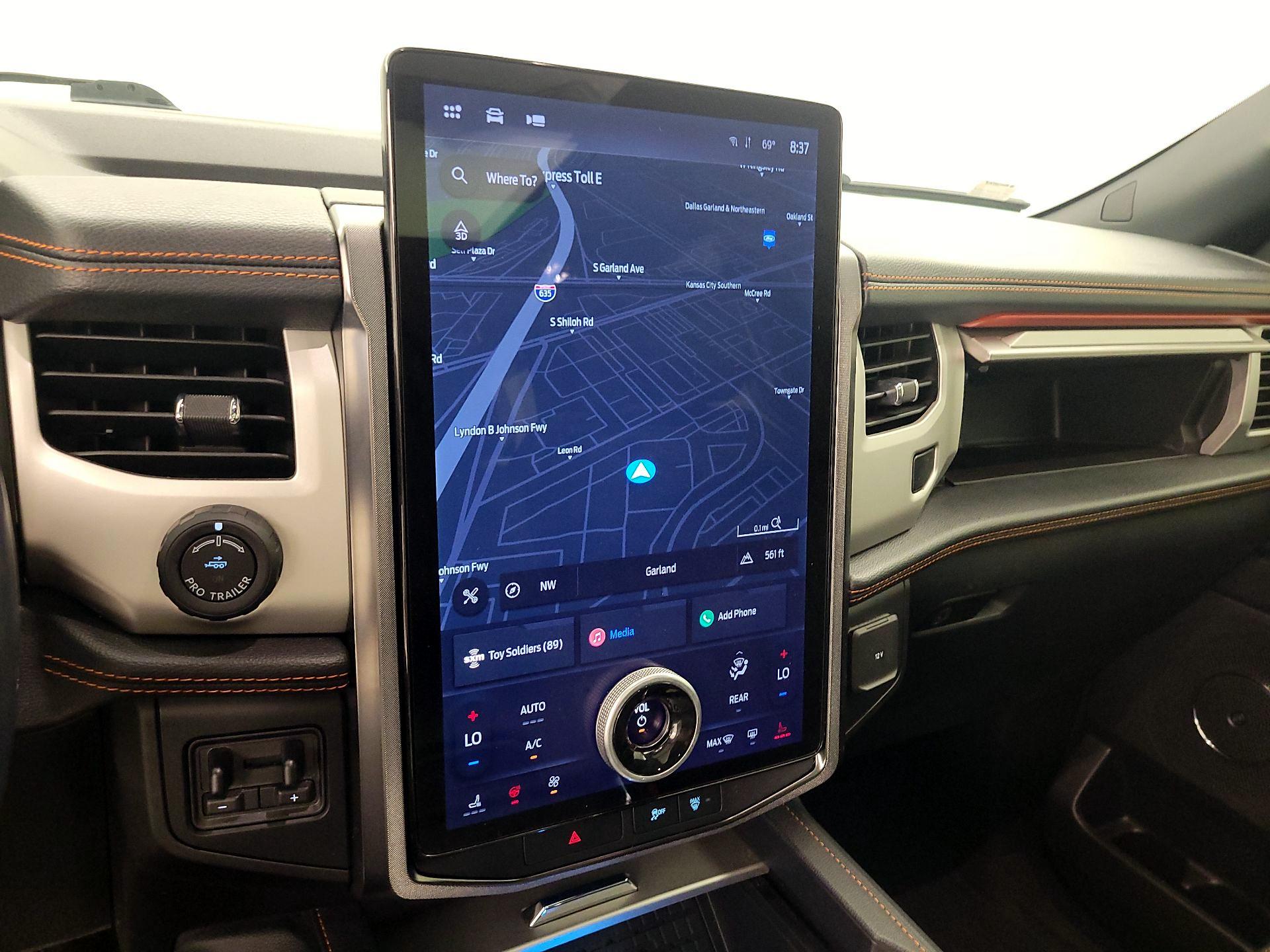 Thumbnail: 2023 Ford Expedition - 14