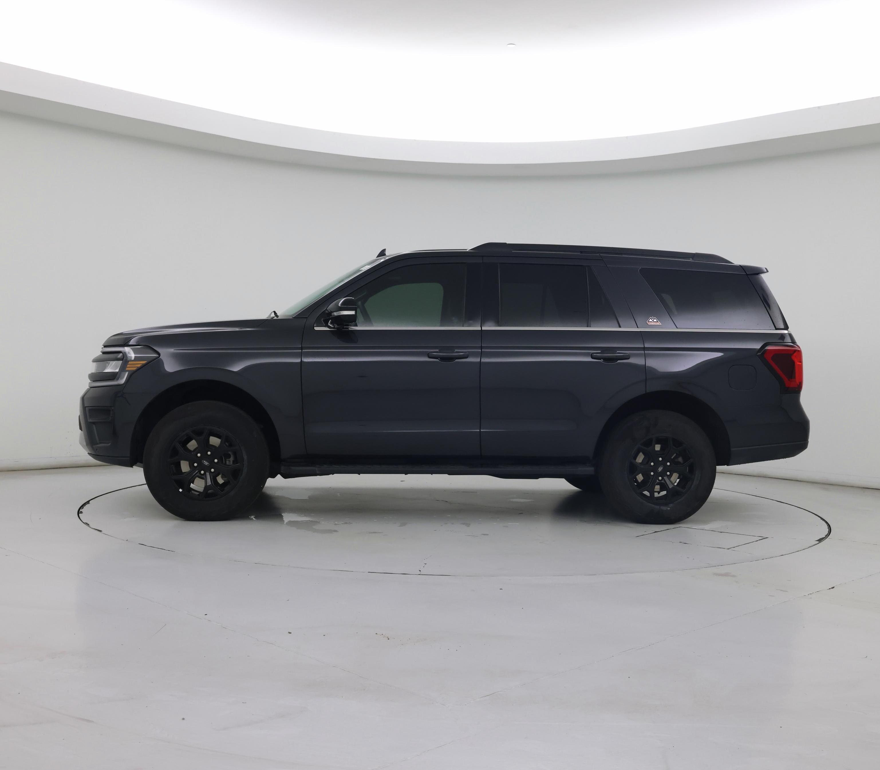 Thumbnail: 2023 Ford Expedition - 3