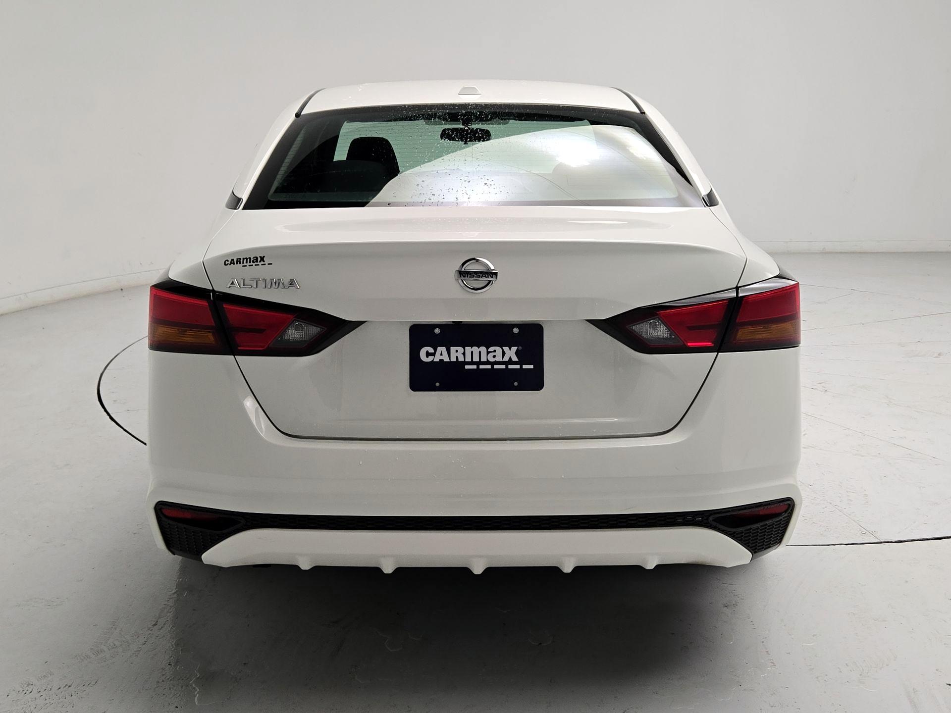 Thumbnail: 2020 Nissan Altima - 6