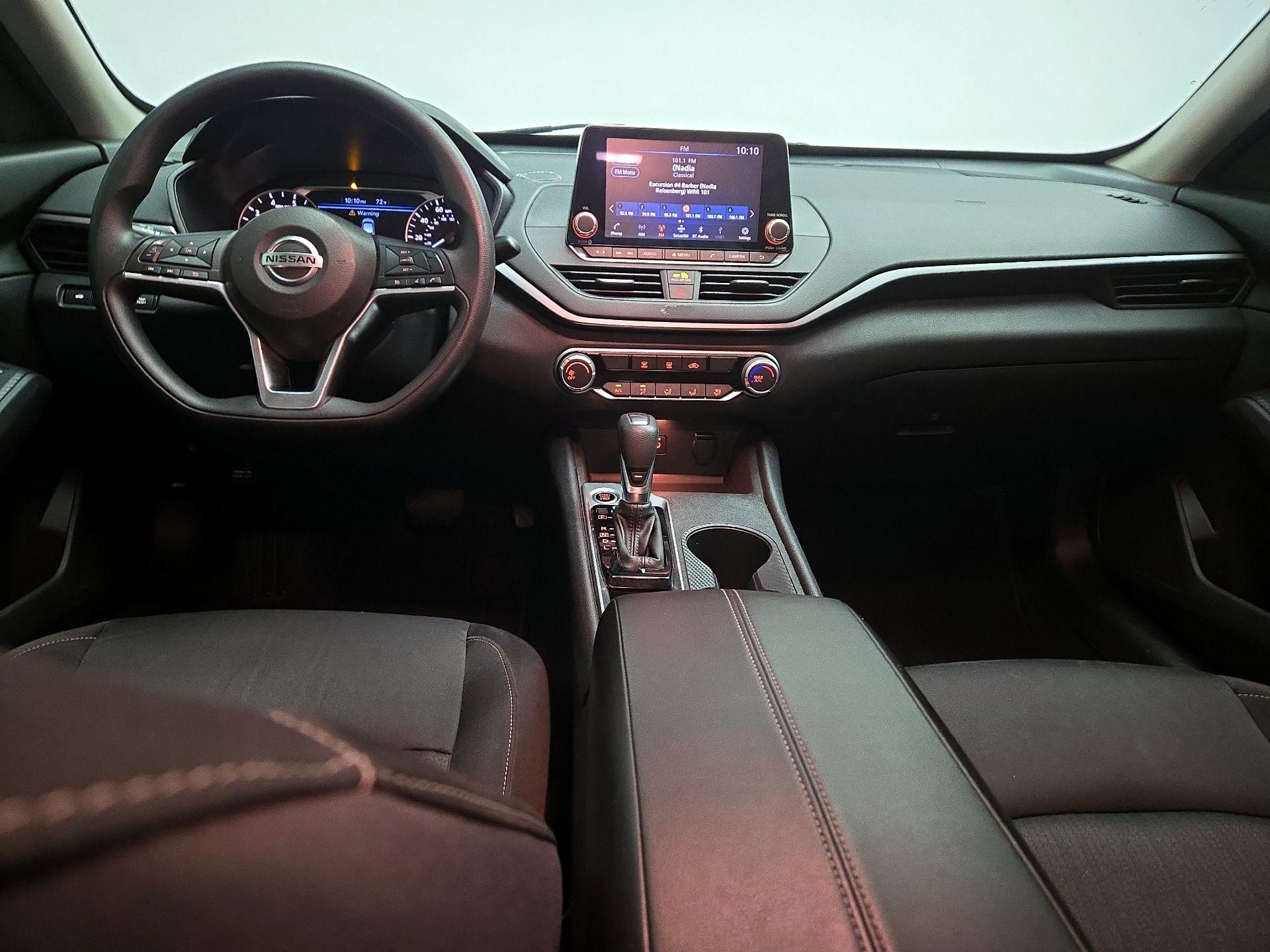 Thumbnail: 2020 Nissan Altima - 8