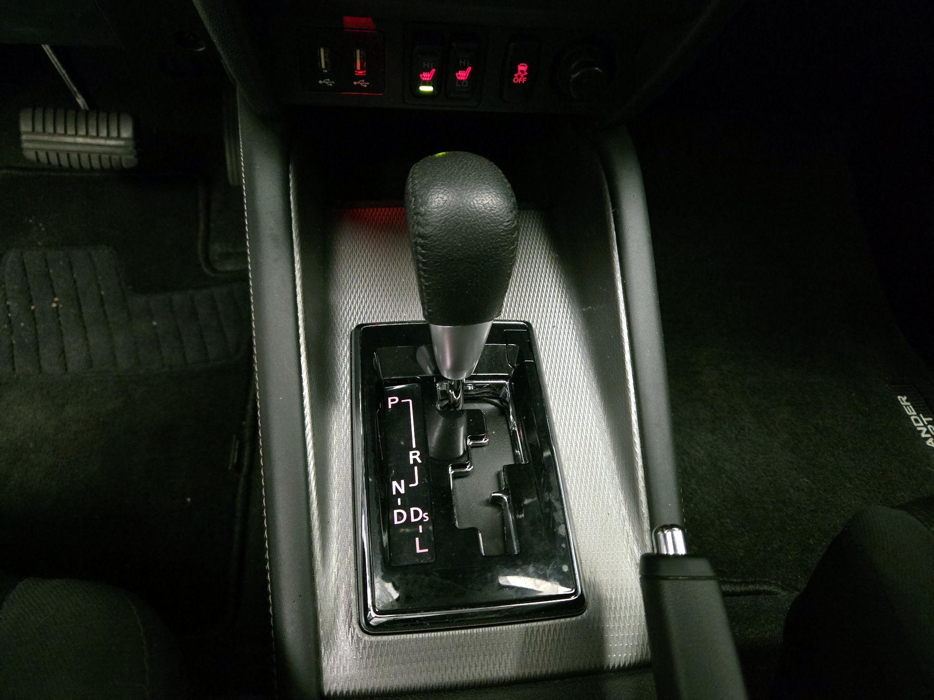 Thumbnail: 2020 Mitsubishi Outlander Sport - 17