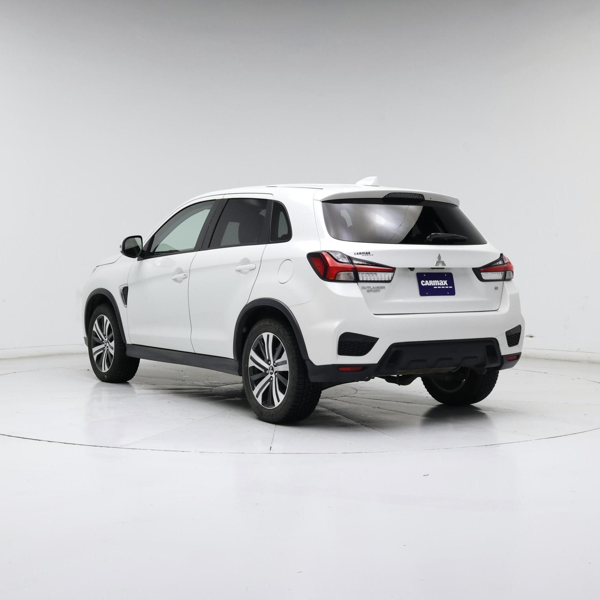 Thumbnail: 2020 Mitsubishi Outlander Sport - 2