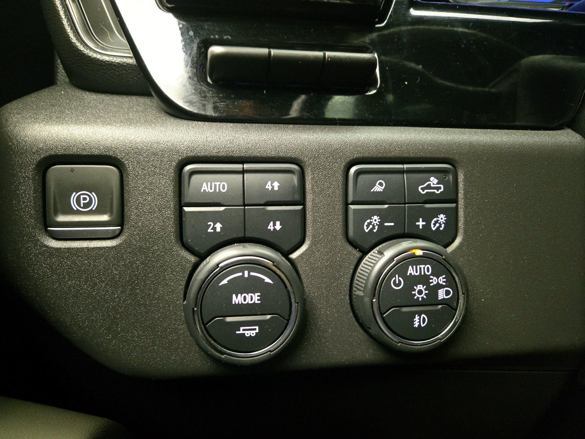 Thumbnail: 2024 Chevrolet Silverado 1500 - 11