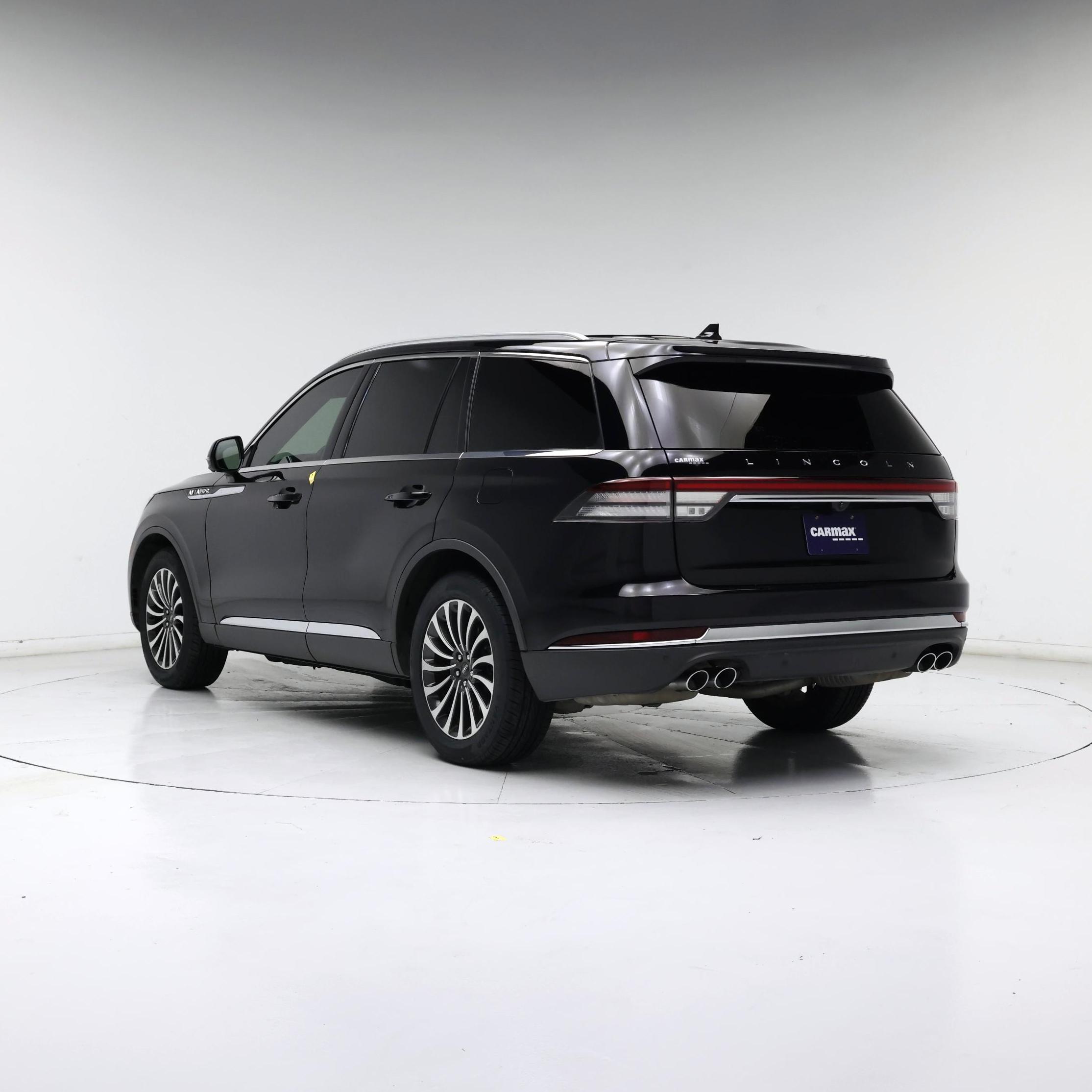 Thumbnail: 2023 Lincoln Aviator - 2