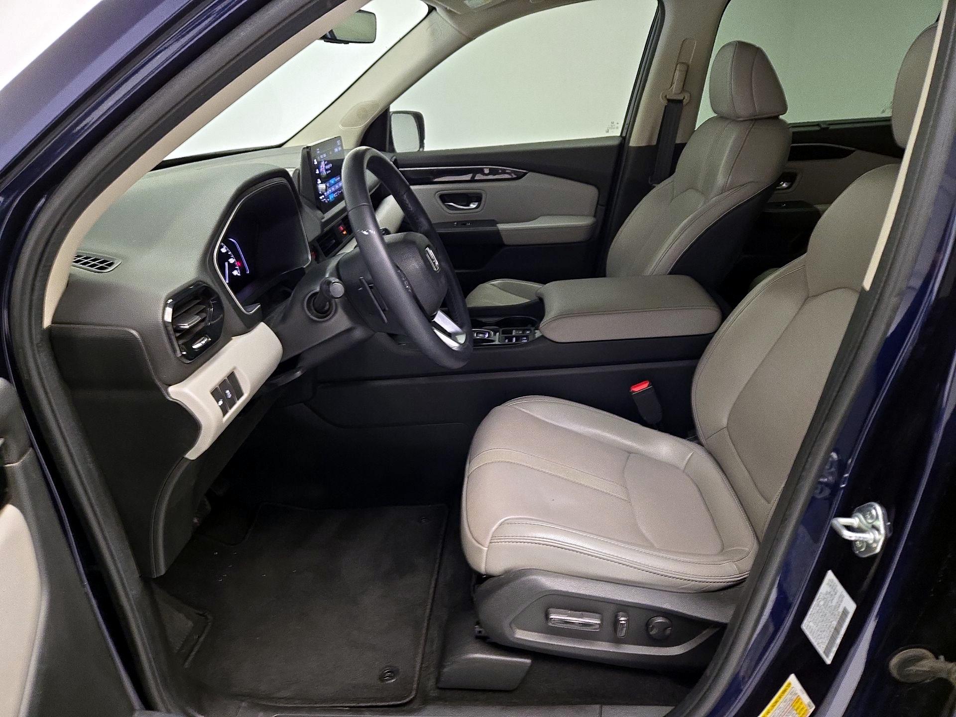 Thumbnail: 2023 Honda Pilot - 11