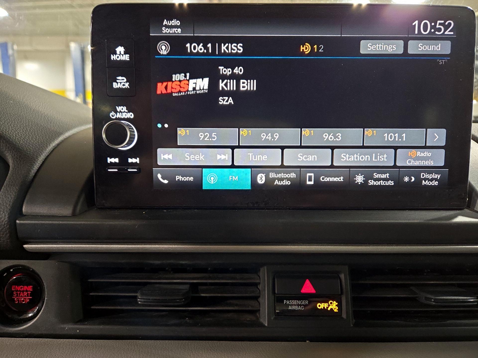 Thumbnail: 2023 Honda Pilot - 15