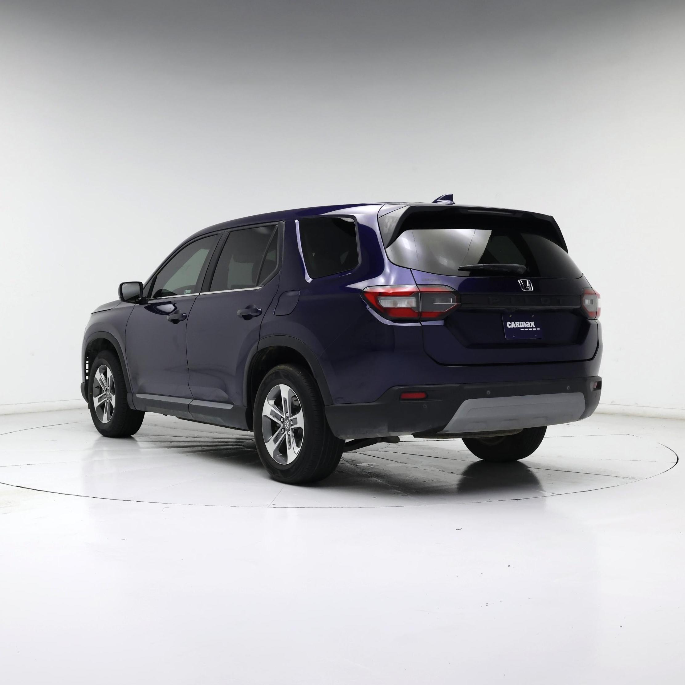 Thumbnail: 2023 Honda Pilot - 2