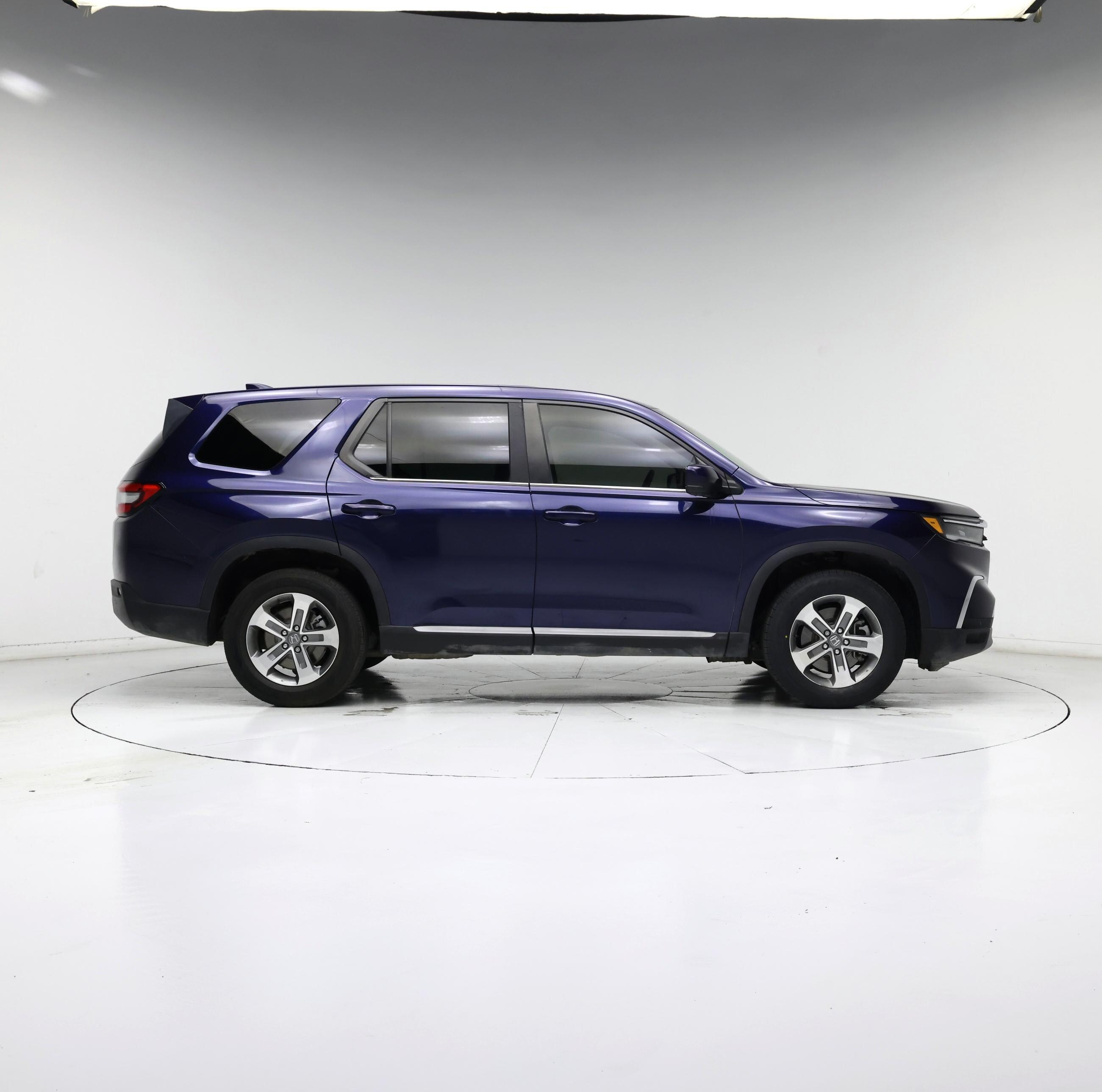Thumbnail: 2023 Honda Pilot - 7