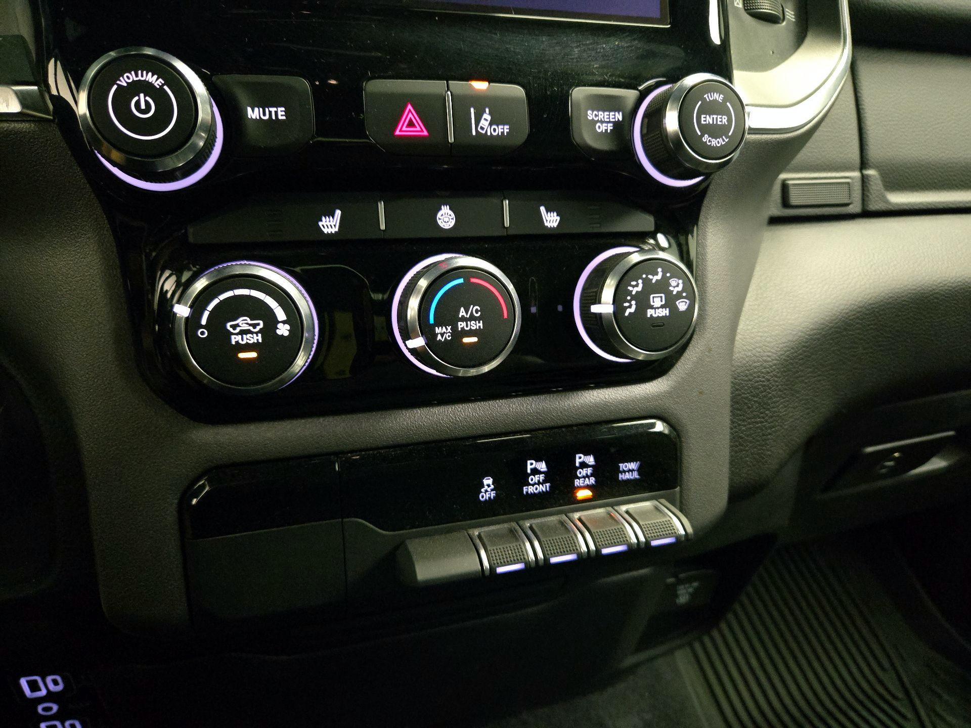 Thumbnail: 2025 RAM 1500 - 15