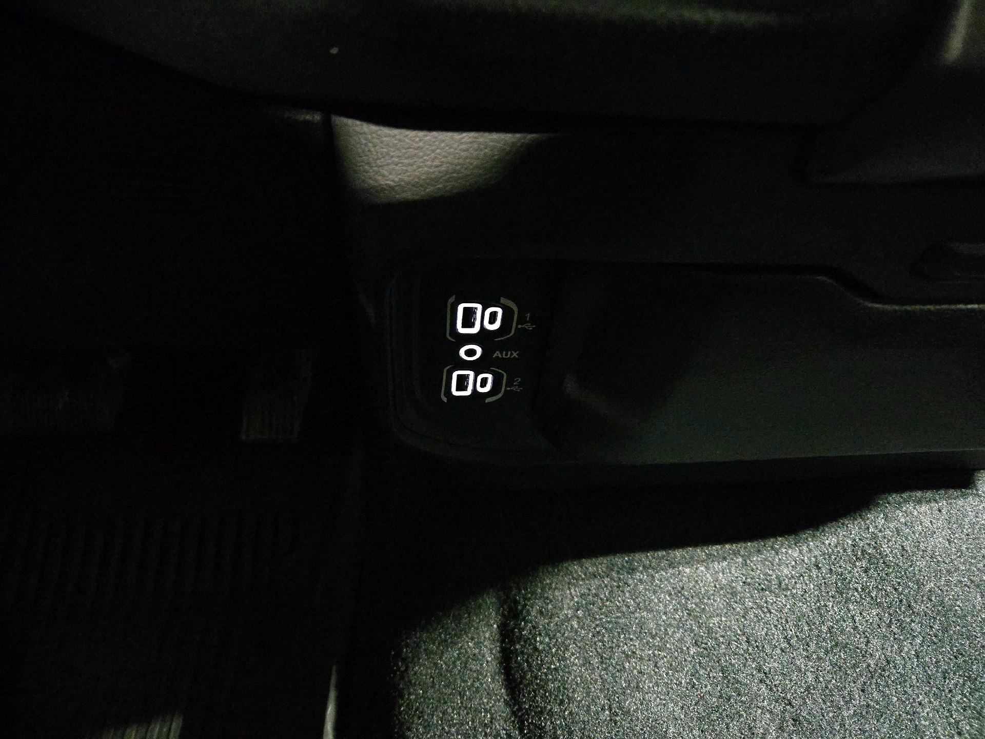 Thumbnail: 2025 RAM 1500 - 17