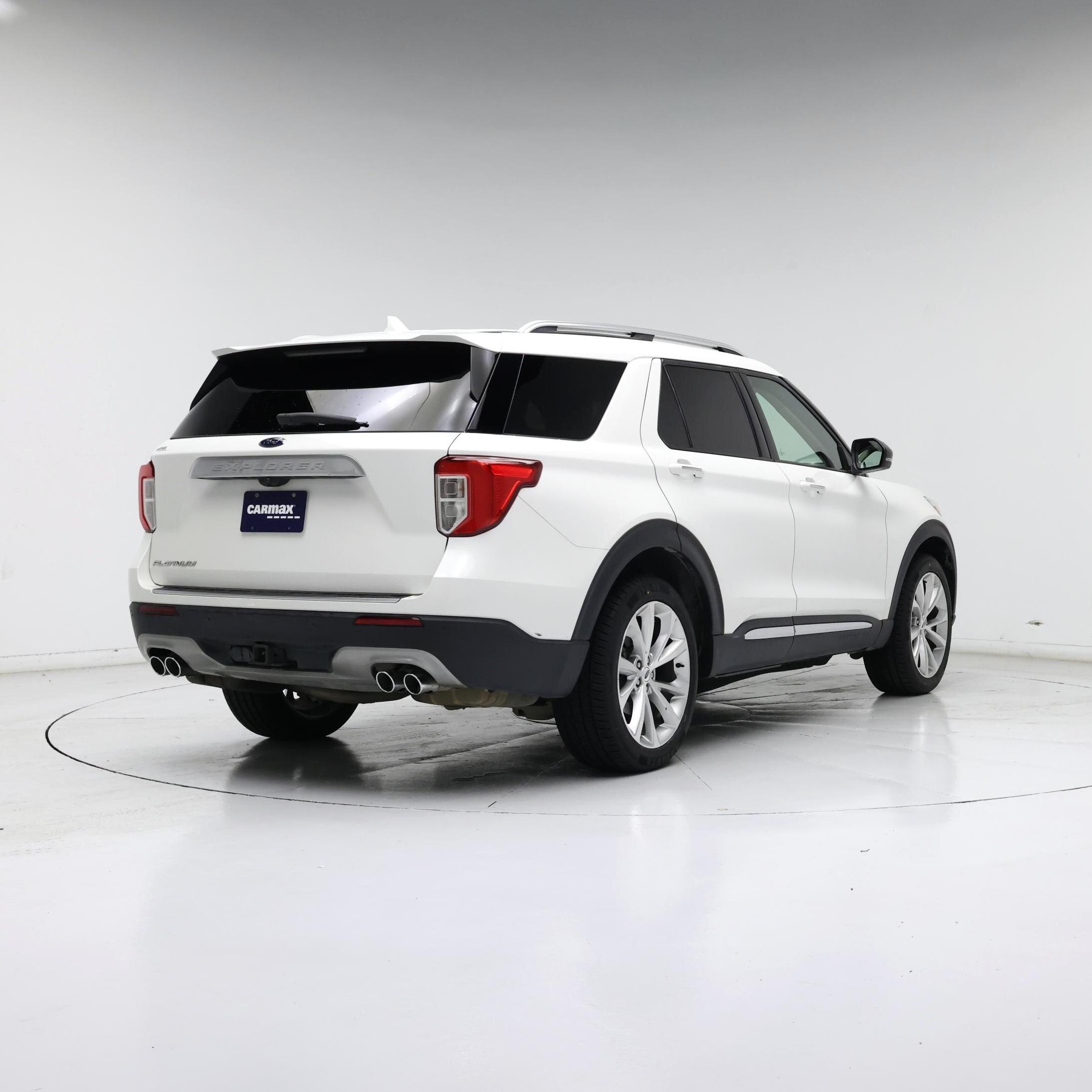 Thumbnail: 2022 Ford Explorer - 8