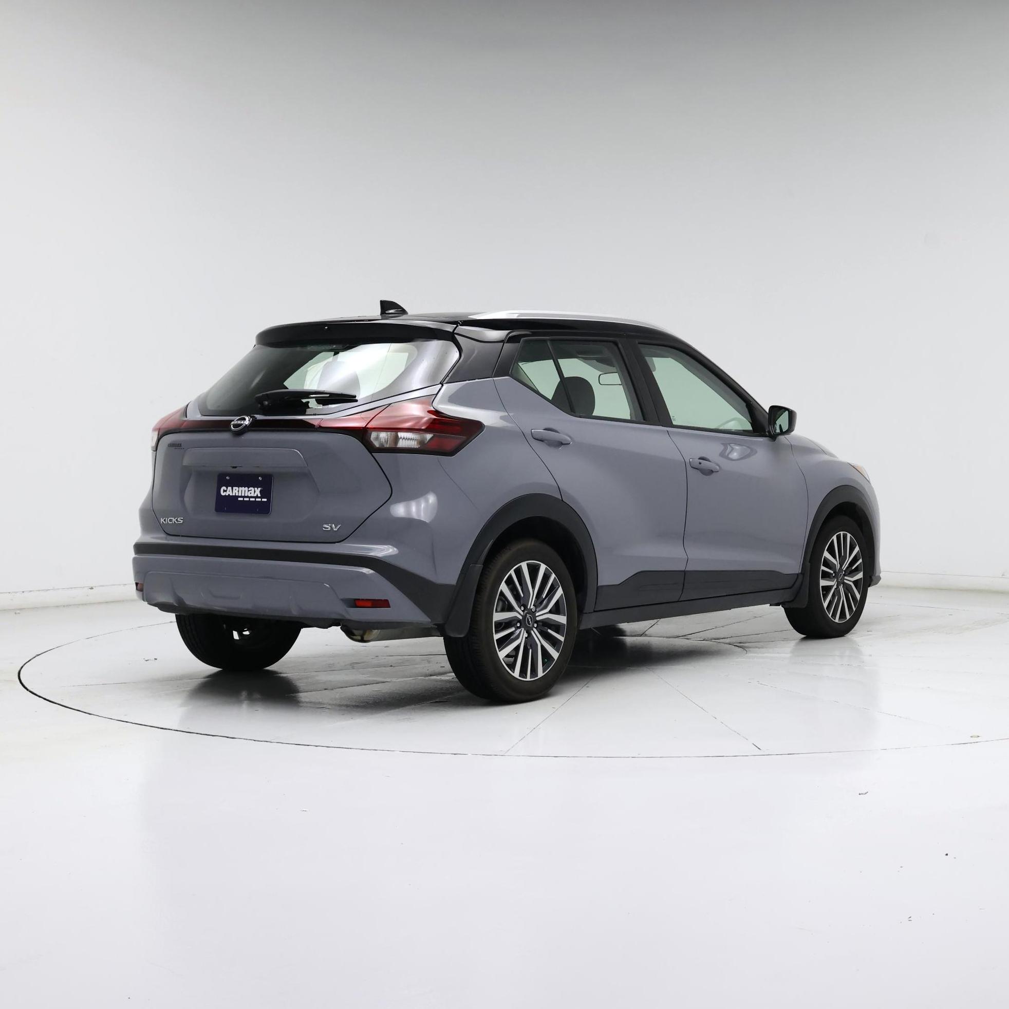 Thumbnail: 2023 Nissan Kicks - 8
