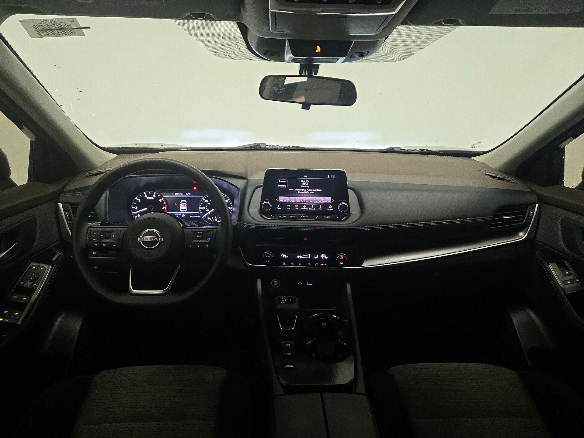 Thumbnail: 2023 Nissan Rogue - 9