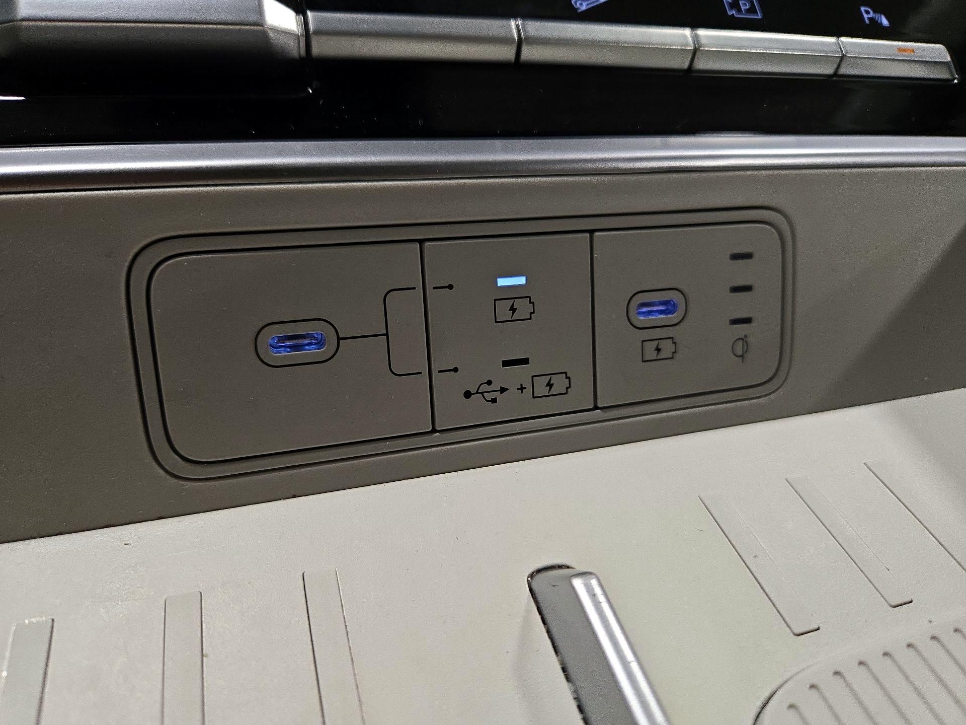 Thumbnail: 2025 Hyundai Santa Fe - 18