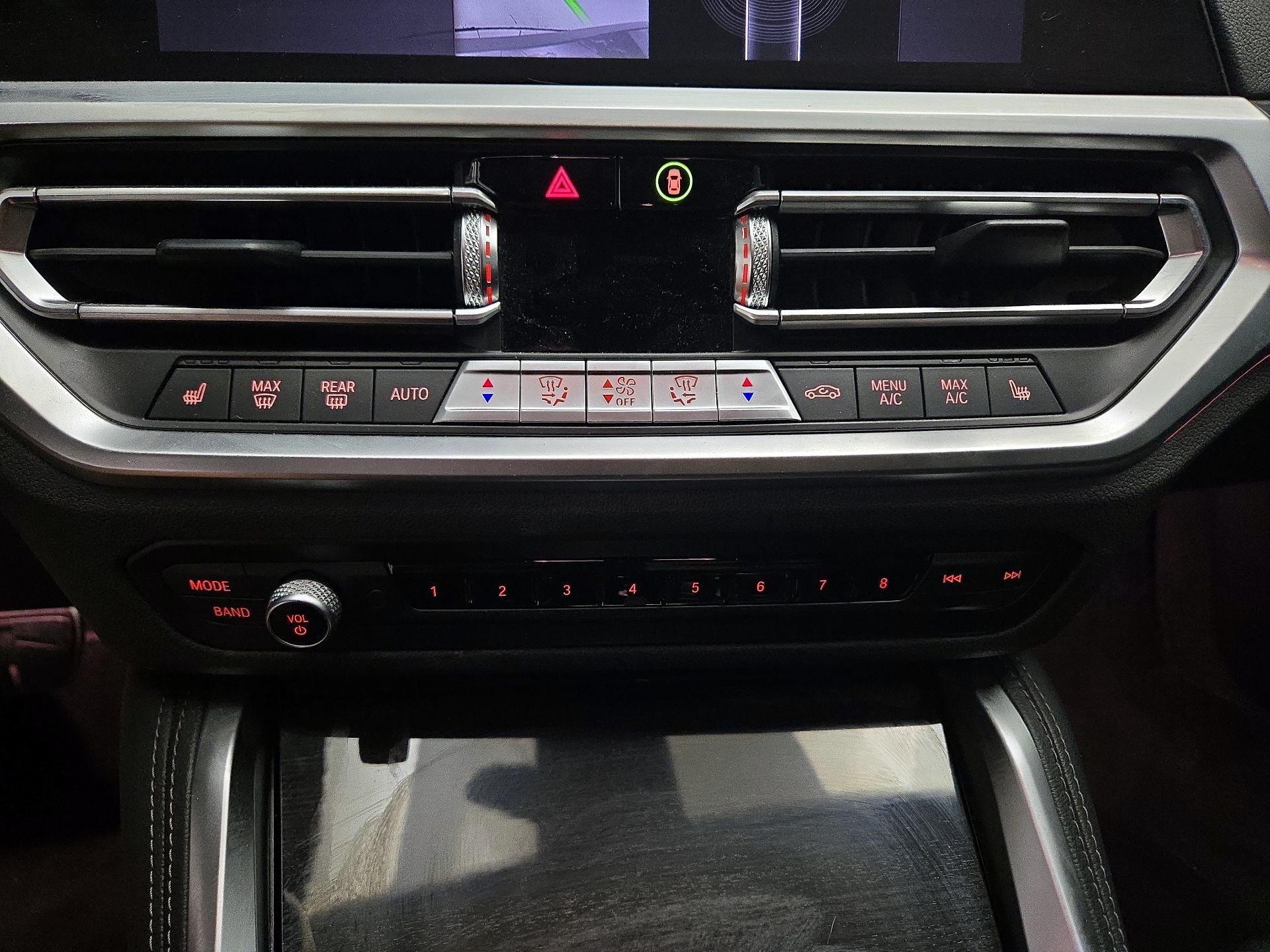 Thumbnail: 2022 BMW 4 Series - 16