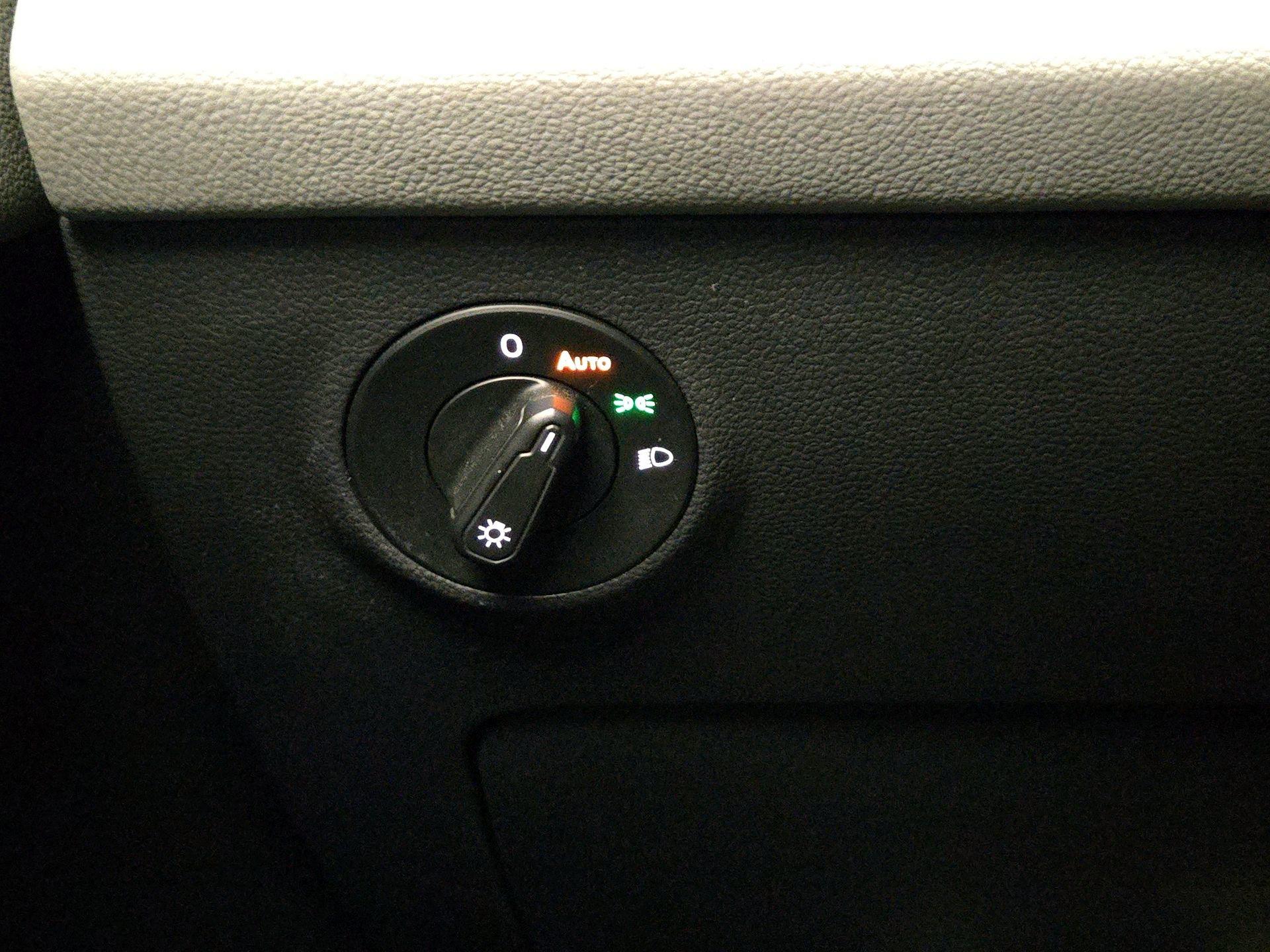 Thumbnail: 2023 Volkswagen Taos - 13