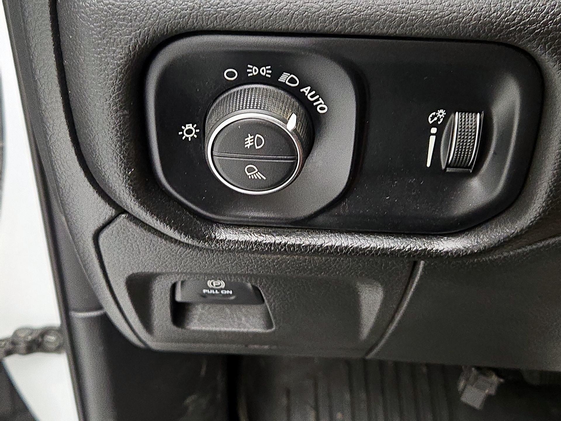 Thumbnail: 2023 RAM 1500 - 13