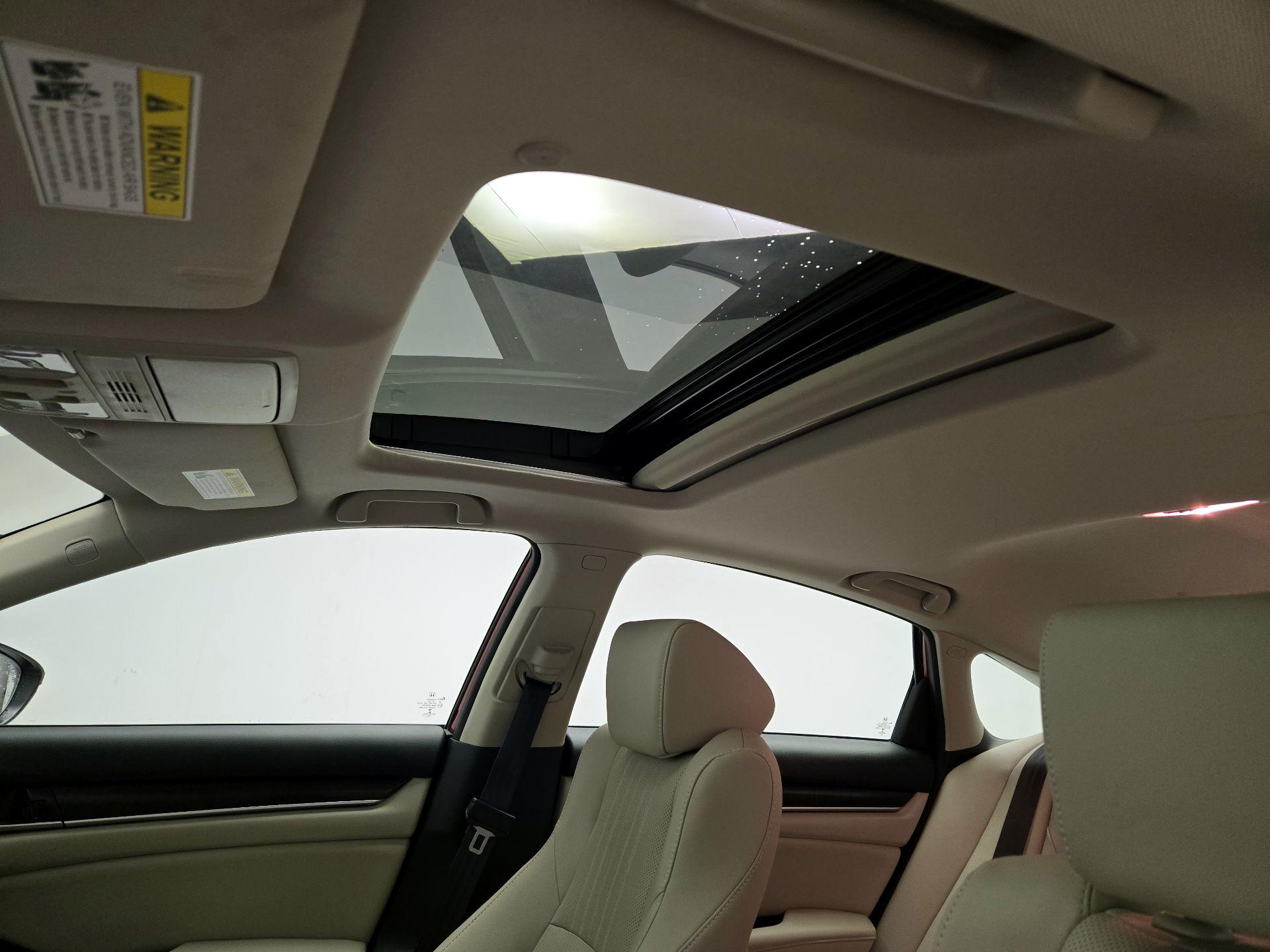 Thumbnail: 2021 Honda Accord - 19