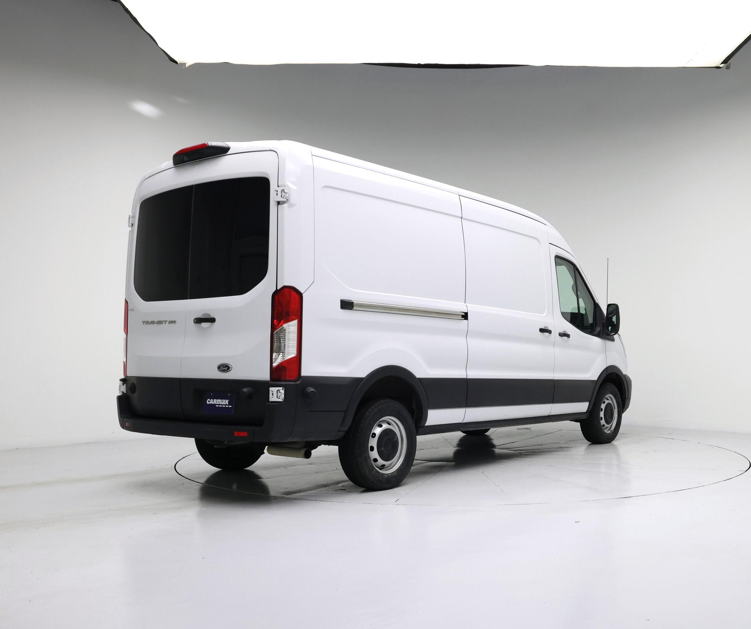 Thumbnail: 2024 Ford Transit Series - 8