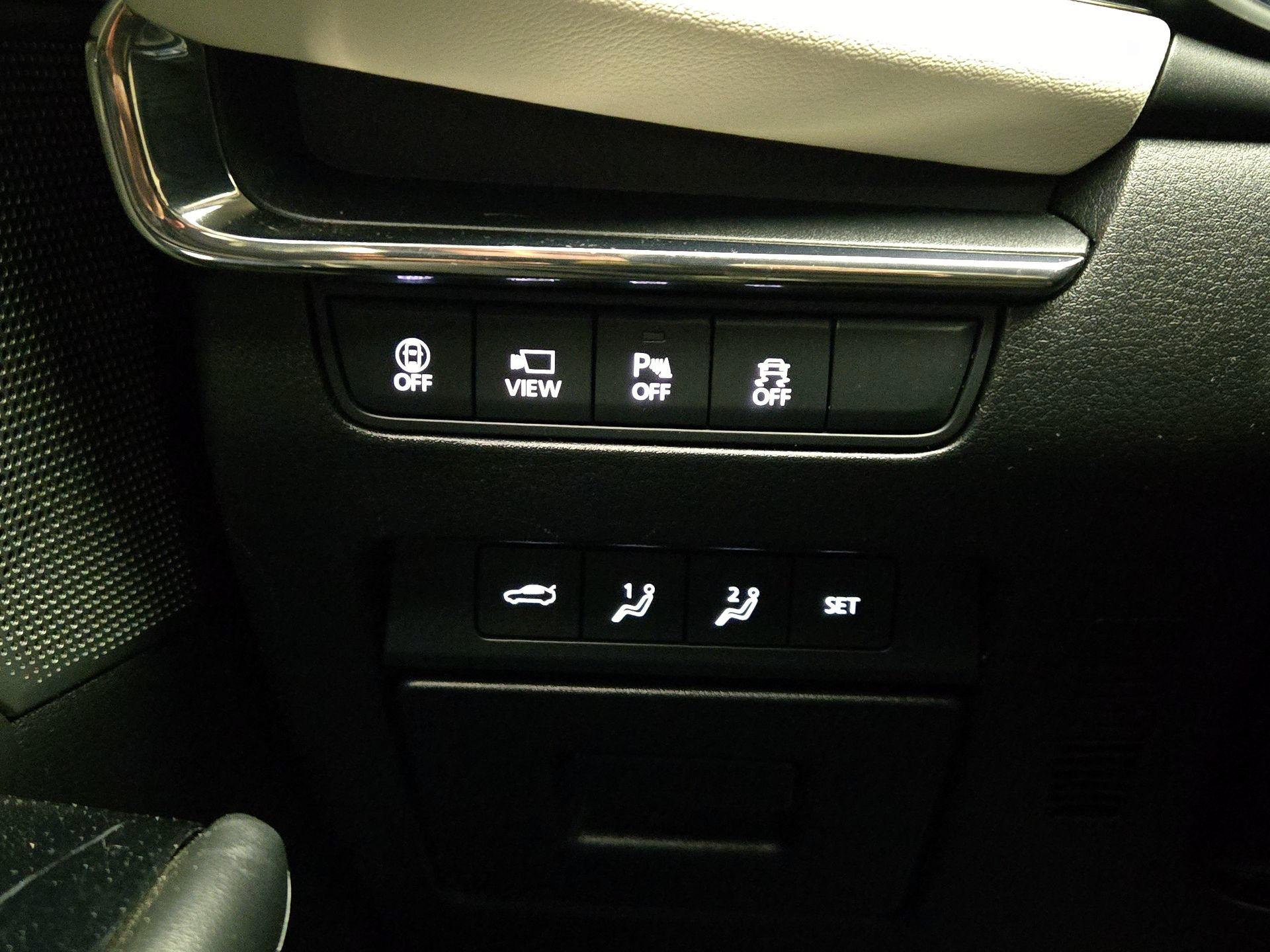 Thumbnail: 2023 Mazda Mazda3 - 13