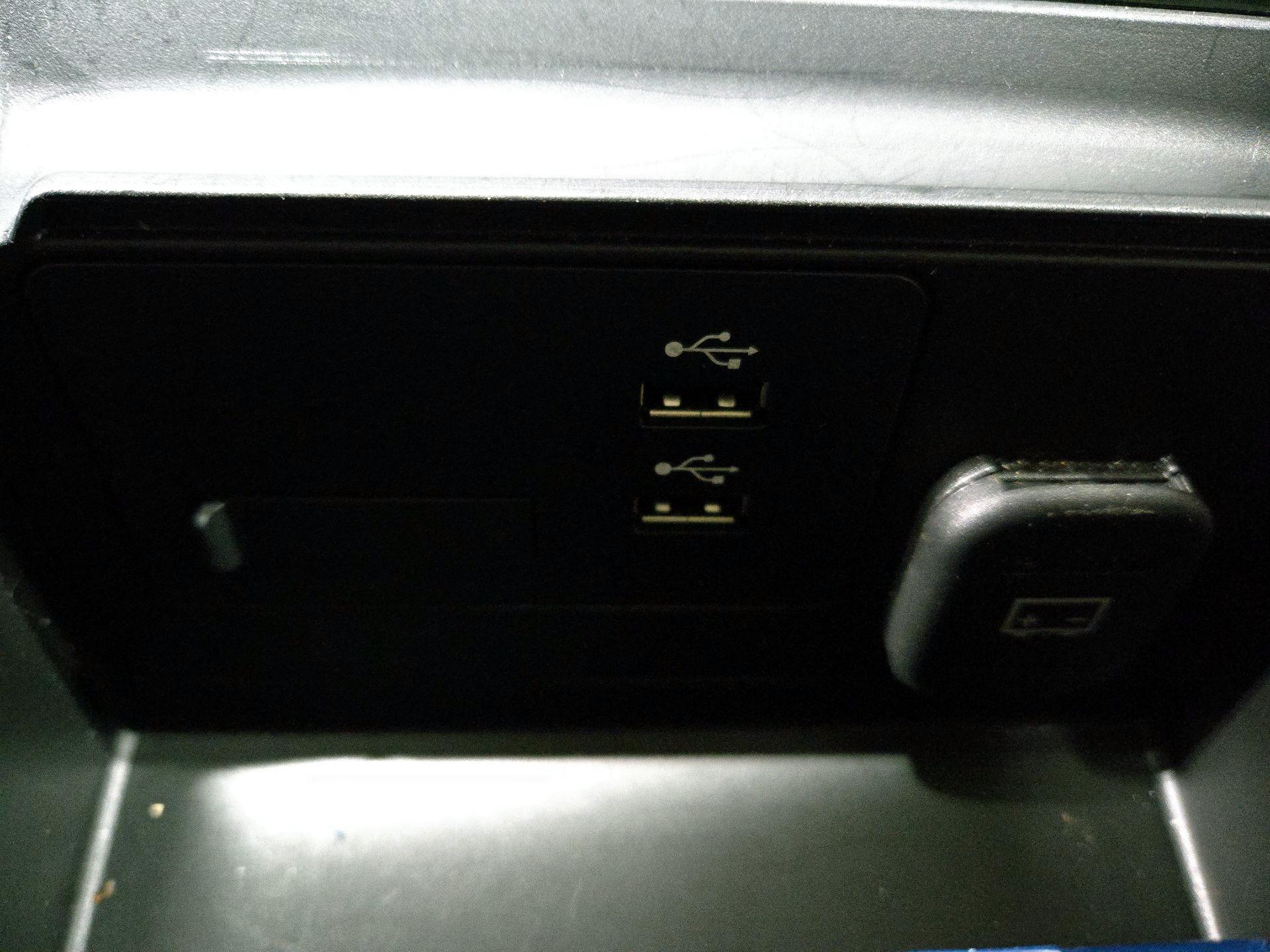 Thumbnail: 2023 Mazda Mazda3 - 19