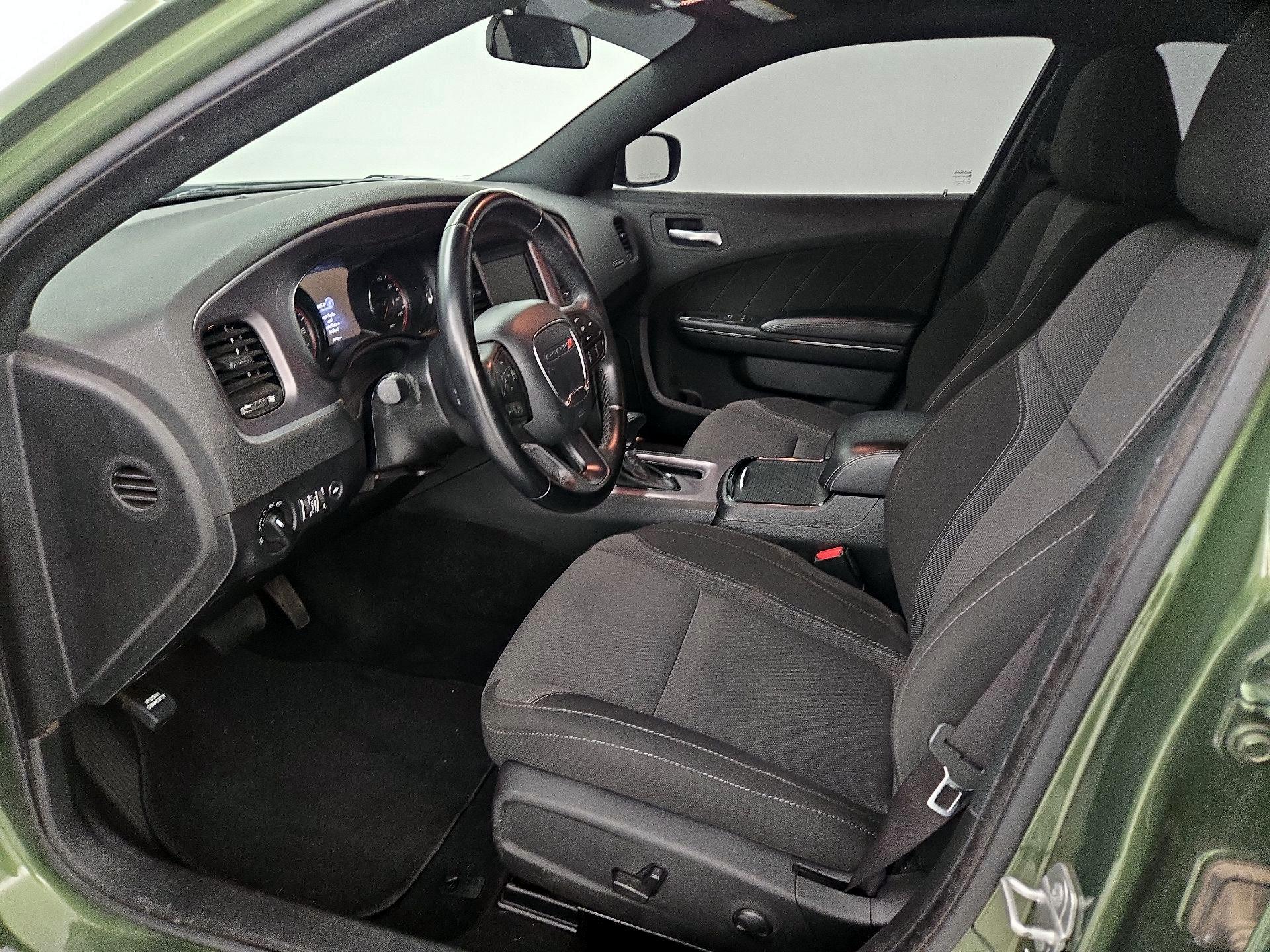 Thumbnail: 2022 Dodge Charger - 11