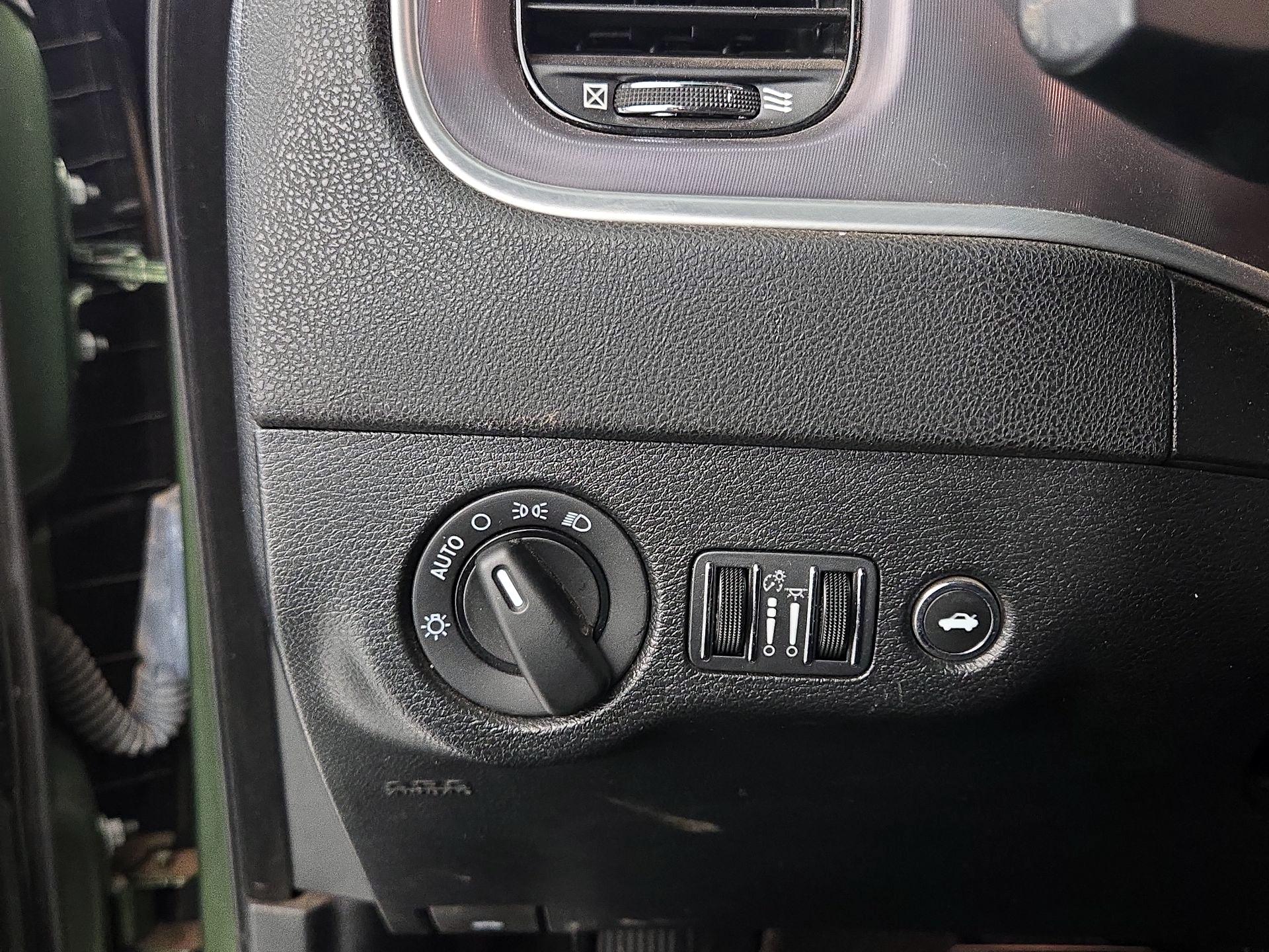 Thumbnail: 2022 Dodge Charger - 13