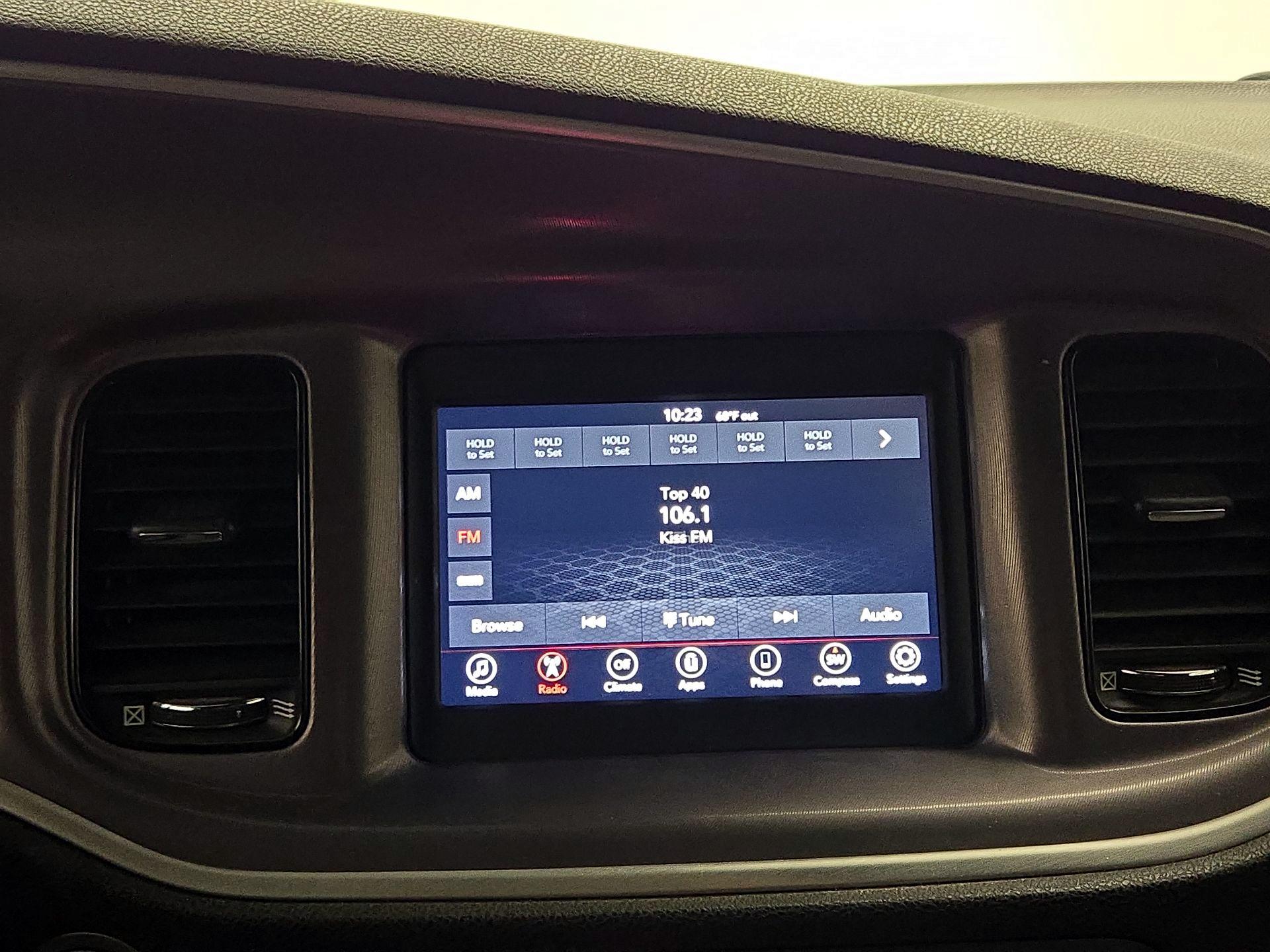 Thumbnail: 2022 Dodge Charger - 15