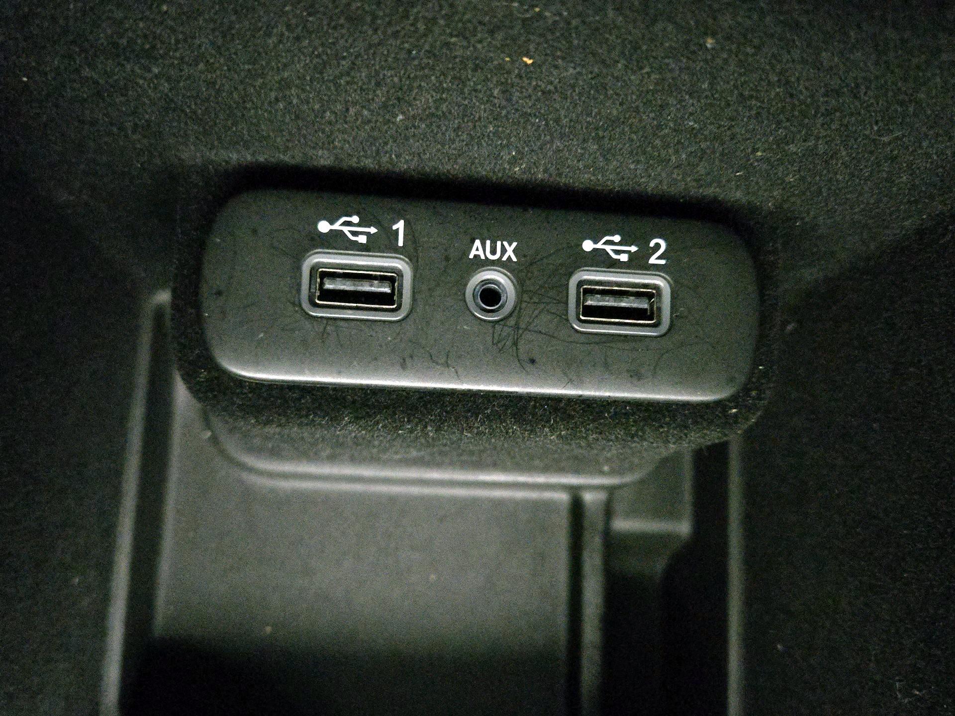 Thumbnail: 2022 Dodge Charger - 18