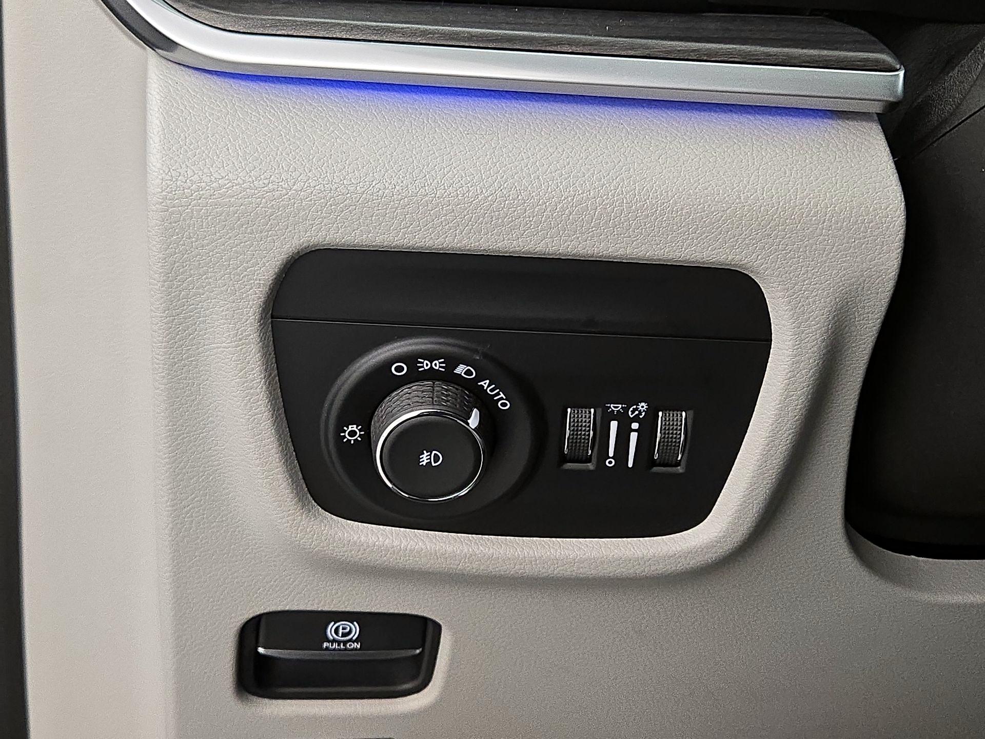 Thumbnail: 2021 Jeep Grand Cherokee L - 13