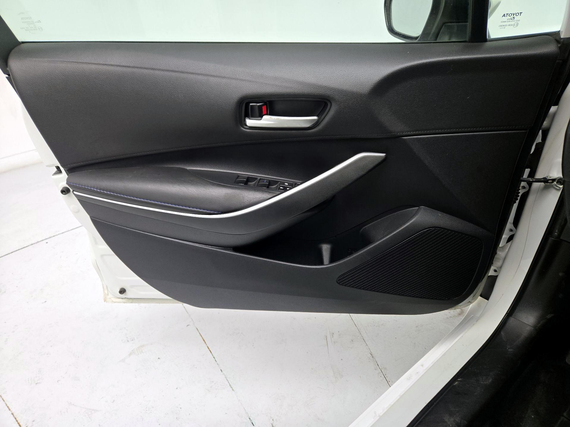 Thumbnail: 2020 Toyota Corolla - 12