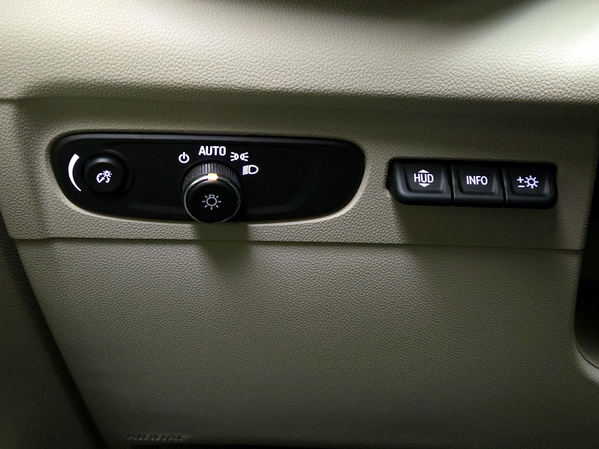 Thumbnail: 2023 Buick Envision - 13