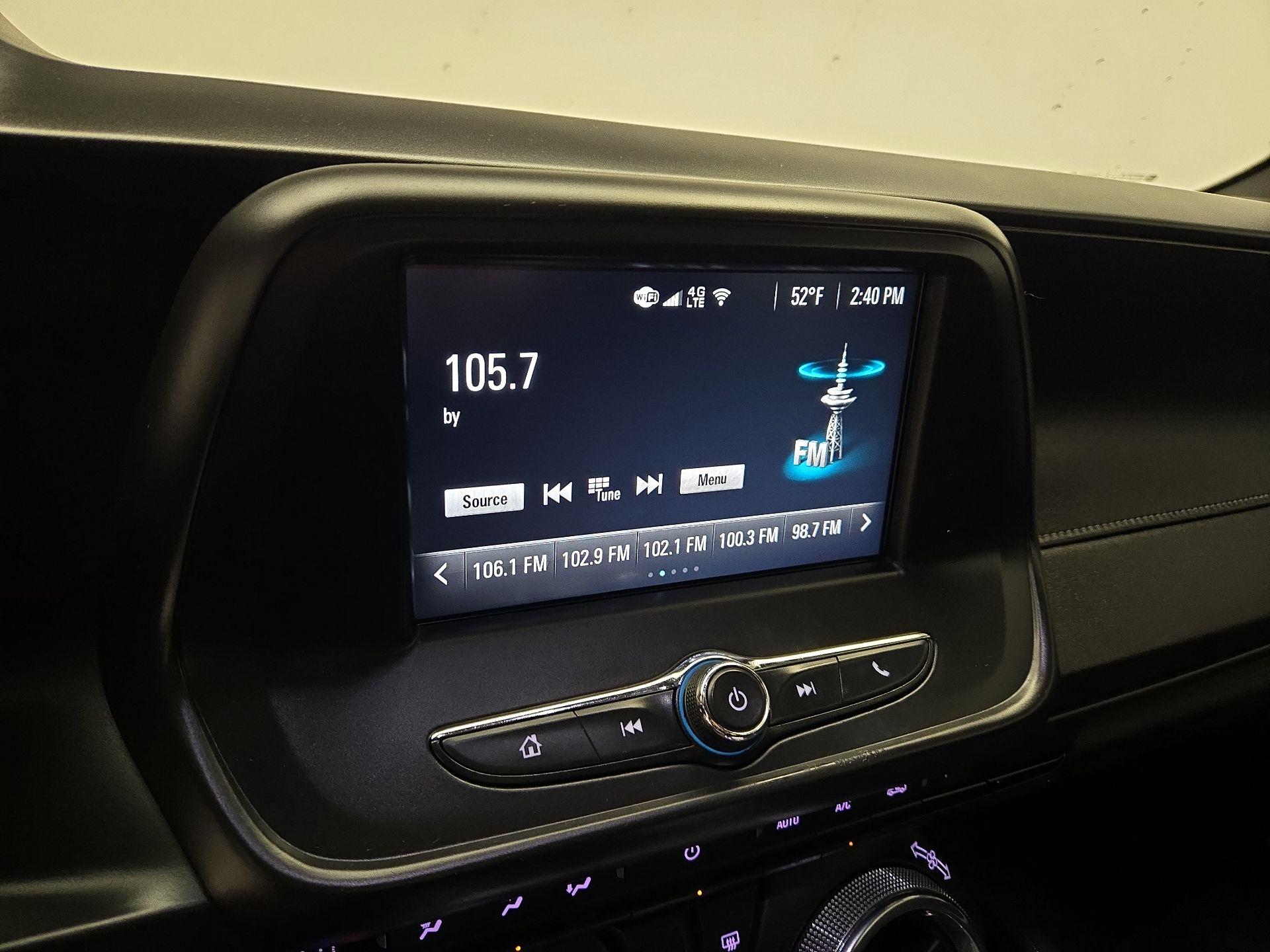 Thumbnail: 2018 Chevrolet Camaro - 14