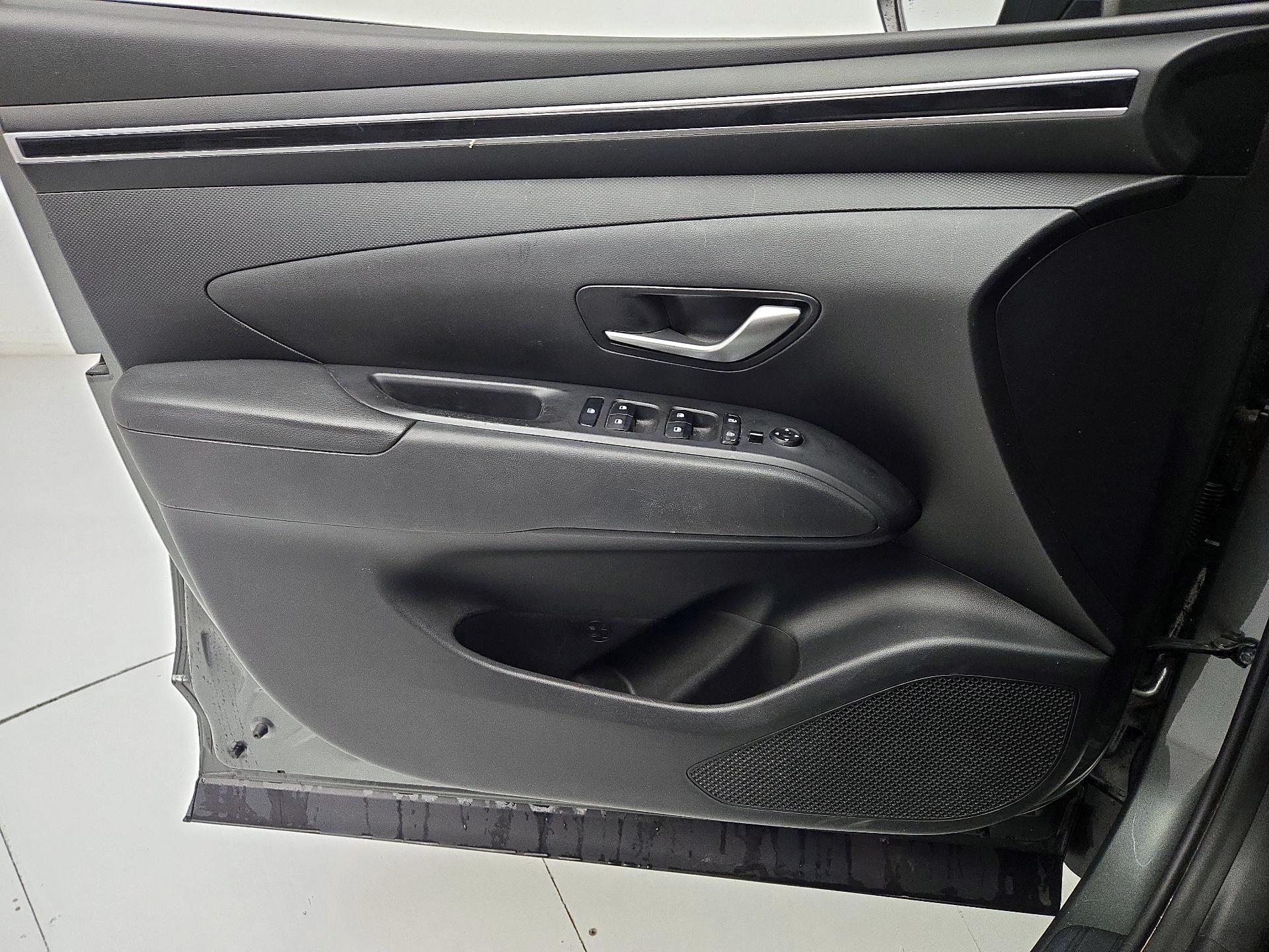 Thumbnail: 2022 Hyundai Tucson - 12